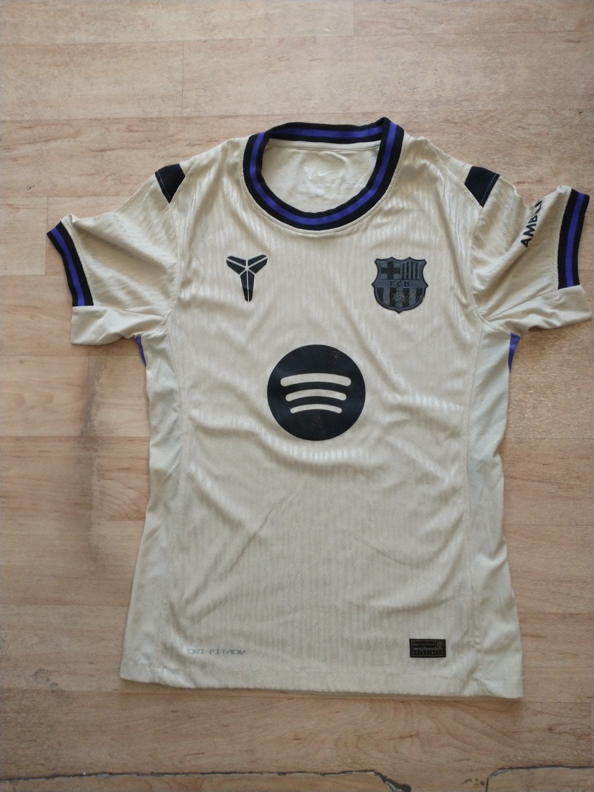 FC Barcelona x Patta x Nike x Spotify x Kobe Bryant shirt, Beige, Nike, Ophalen of Verzenden, Zo goed als nieuw