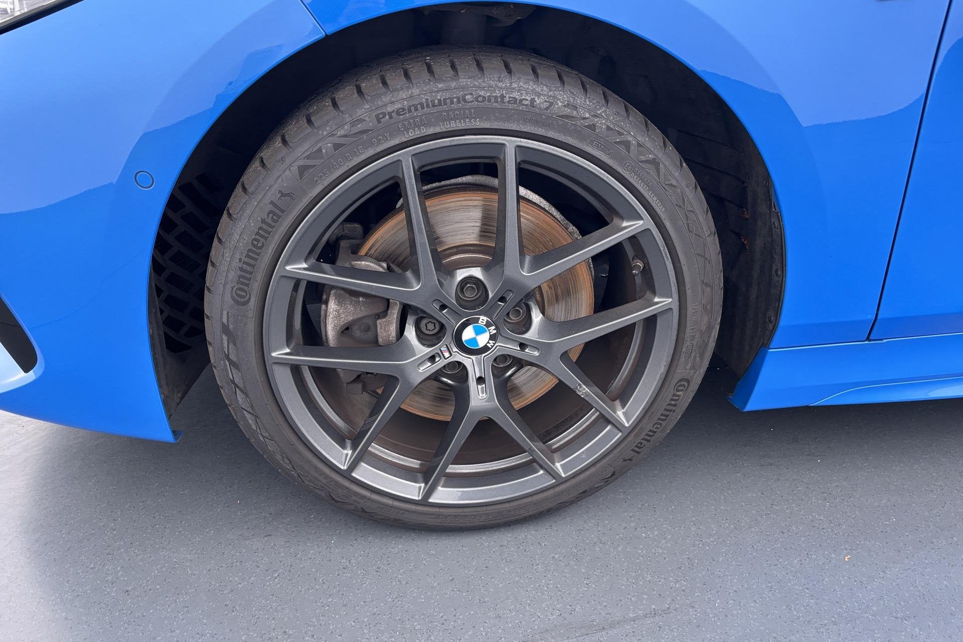 Foto 24 van BMW 1-serie 120i Business Edition Plus Sportief karakter met