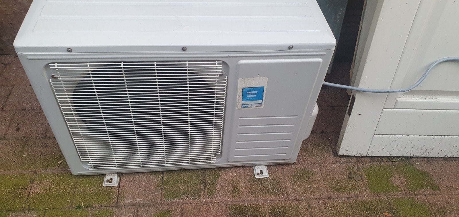 Split type Airco 18000 btu/h
Compleet
Met kabel
Leiding, Witgoed en Apparatuur, Airco's, Ophalen, Wandairco, 3 snelheden of meer