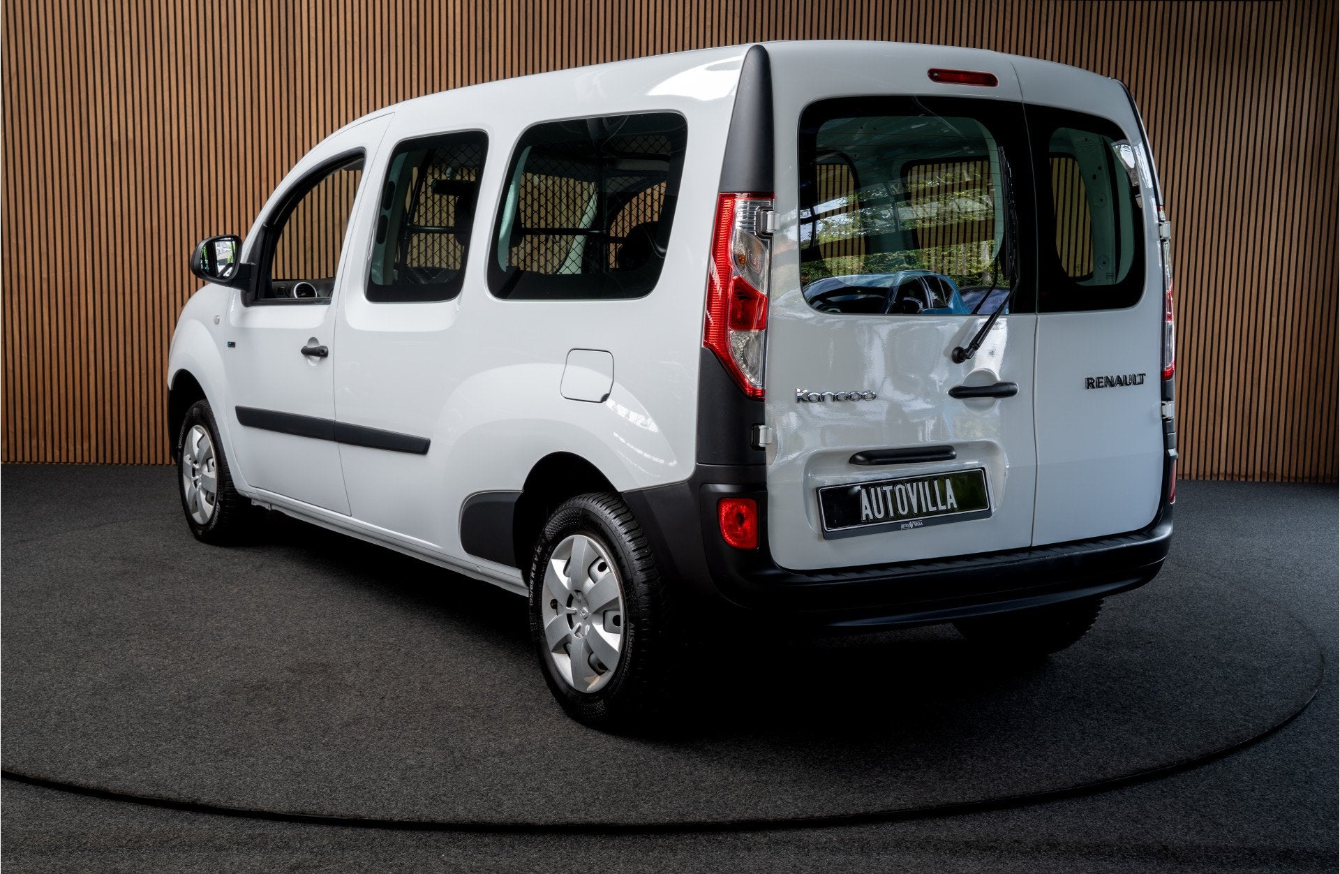 Renault Kangoo Z.E. 33 Maxi (ex. accu) 91,1% Aut. 1e eigenaa, Dealer onderhouden, Stof, Gebruikt, Wit