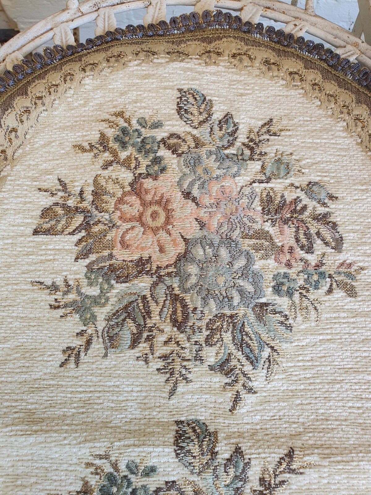 Vintage tafelkleedje gobelin met bloemenpatroon...barok., Antiek en Kunst, Curiosa en Brocante, Ophalen of Verzenden