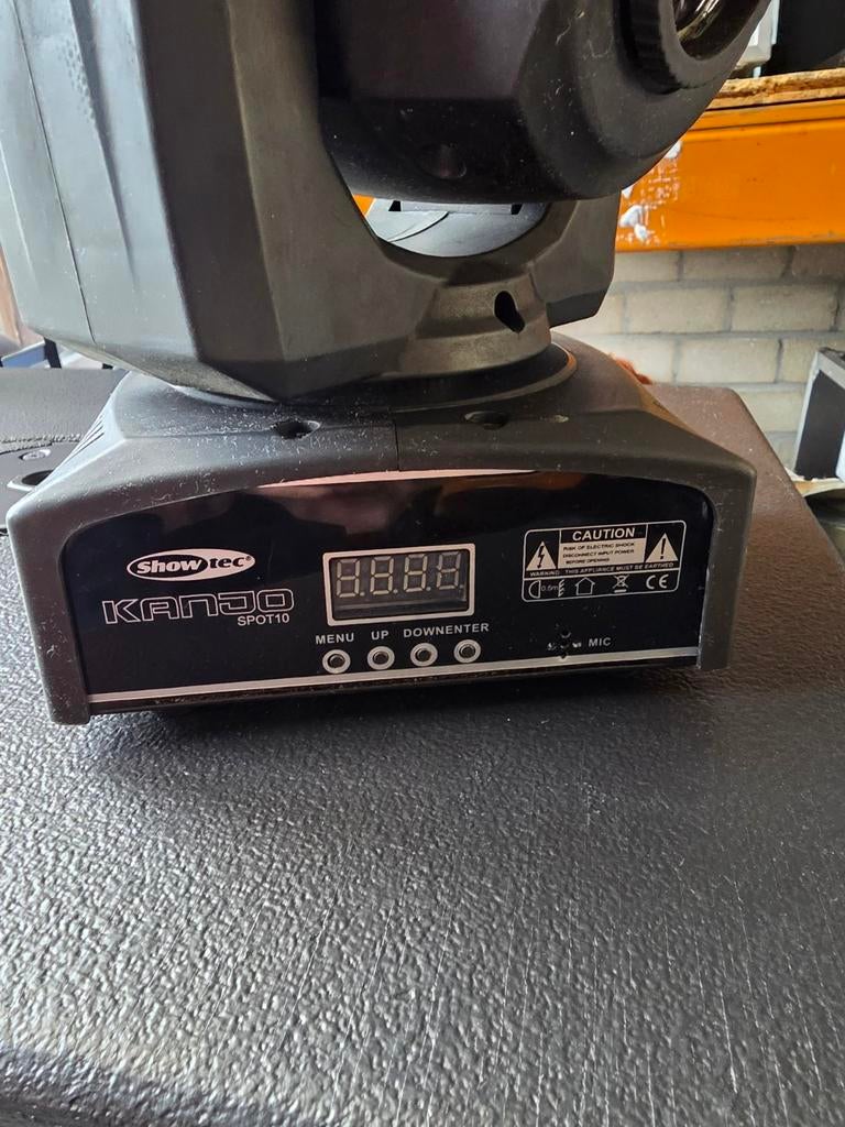 Showtec kanjo spot 10, Muziek en Instrumenten, Licht en Laser, Ophalen of Verzenden, Licht