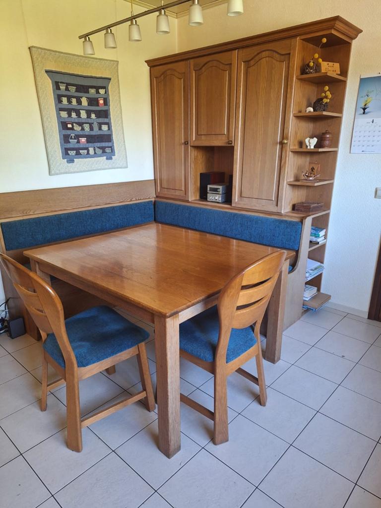 Oostenrijkse hoekbank met wandmeubel en eettafel, Ophalen