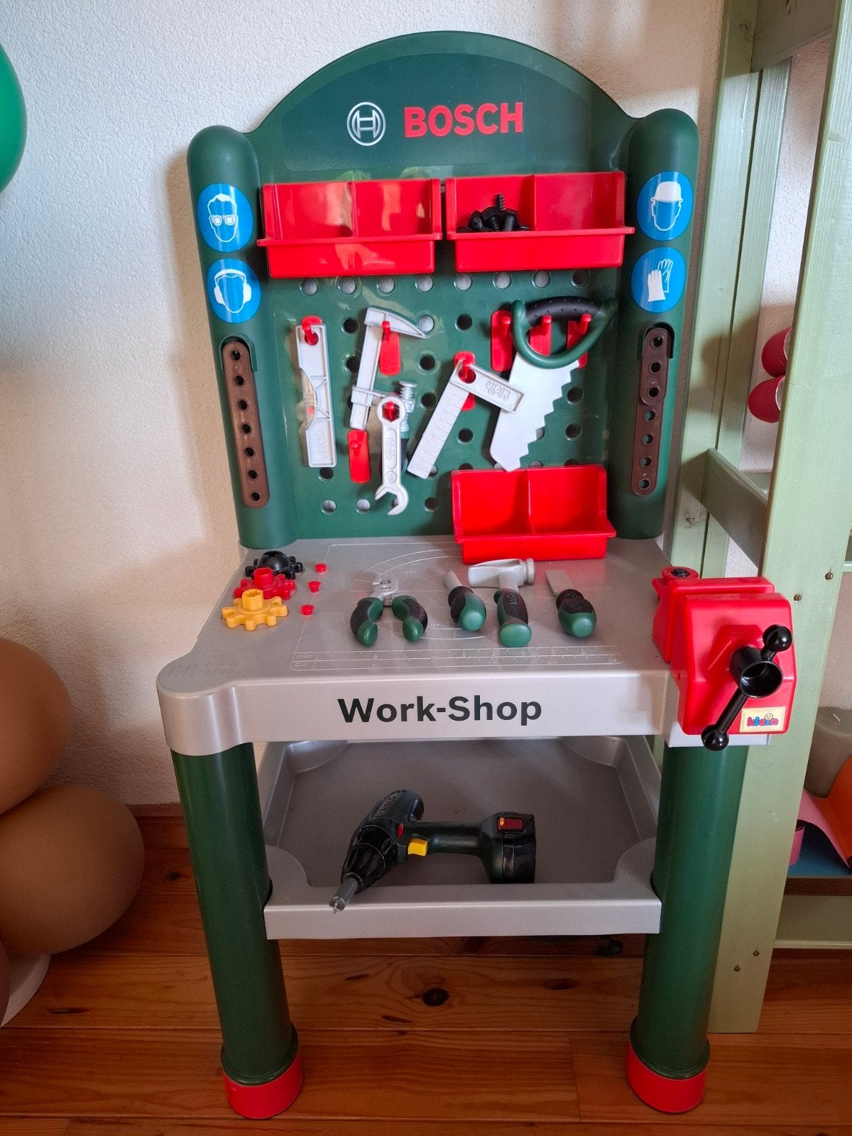 Bosch Work-Shop Werkbank met gereedschap voor kinderen, Ophalen, Gebruikt, Jongen of Meisje