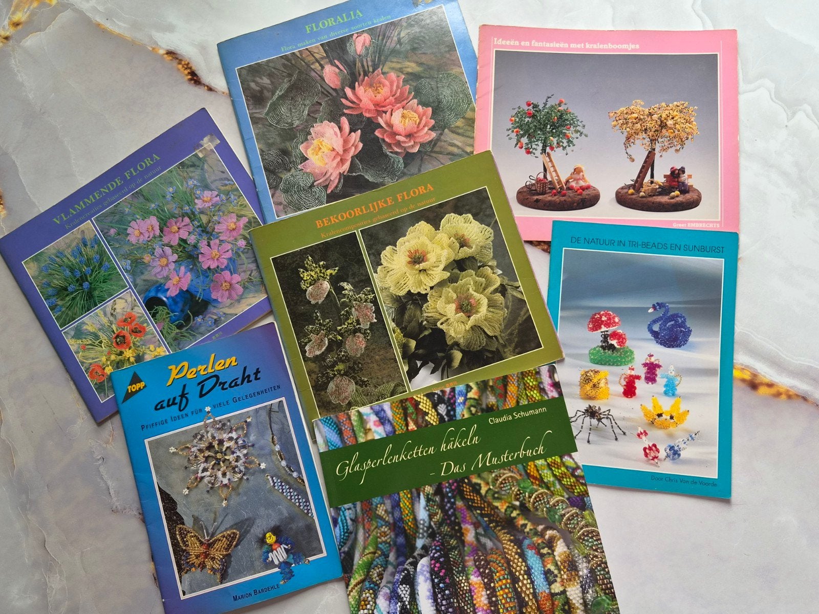 7 Vintage Boekjes: Kralenpatronen Bloemen, Dieren, Kettingen, Ophalen of Verzenden