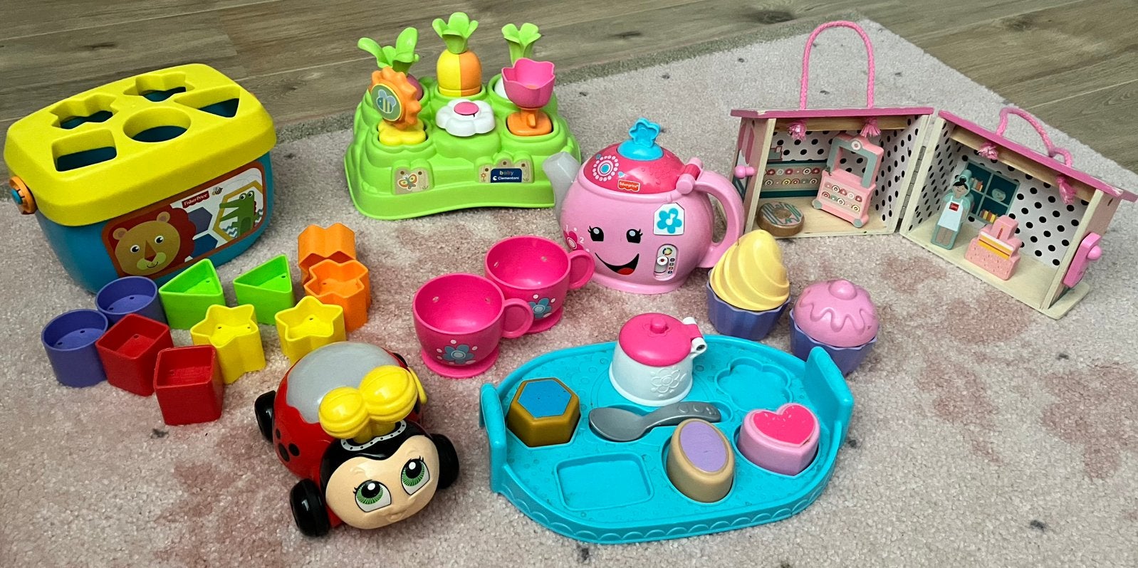 Divers baby/dreumes/peuter speelgoed, Ophalen of Verzenden, Gebruikt, Overige typen, Met geluid