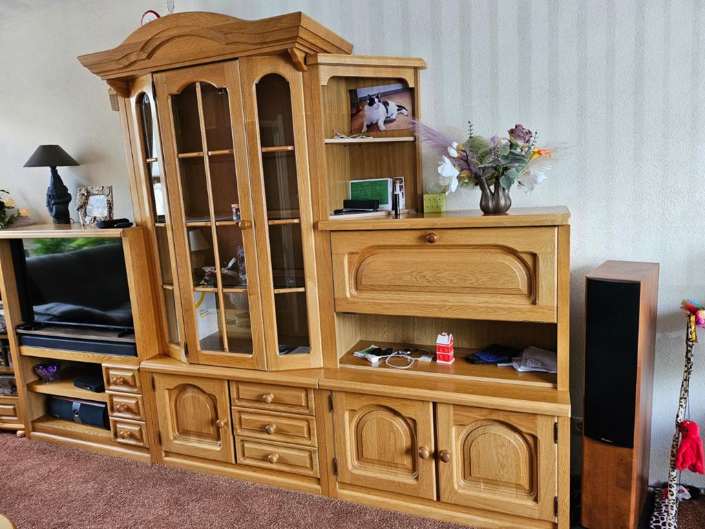 Vintage blank eiken wandmeubel: vitrine, tv- en barkast, Ophalen