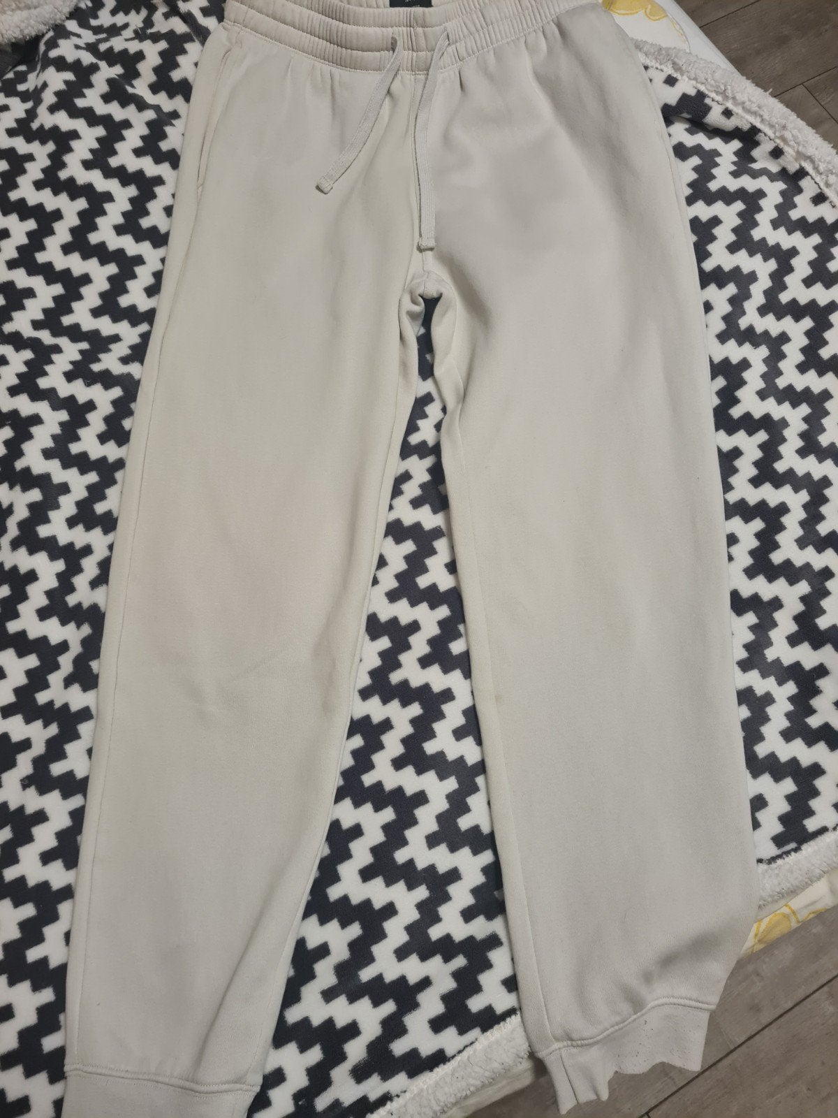 jongens joggingbroek maat S van H&M, Ophalen of Verzenden, Zo goed als nieuw, Grijs