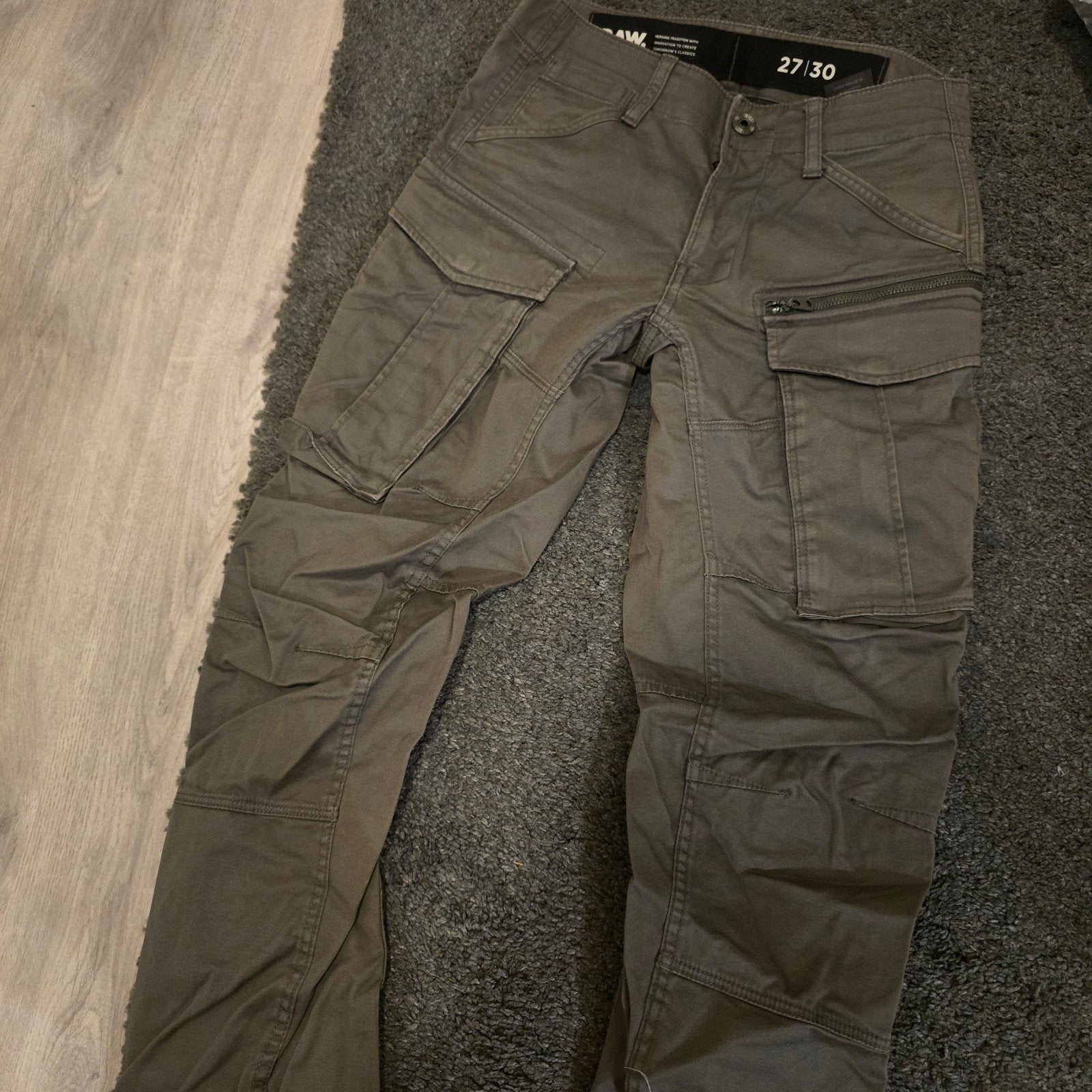 G star cargo broek 27/30 grijs, G-Star Raw, Ophalen of Verzenden, Grijs, Gedragen