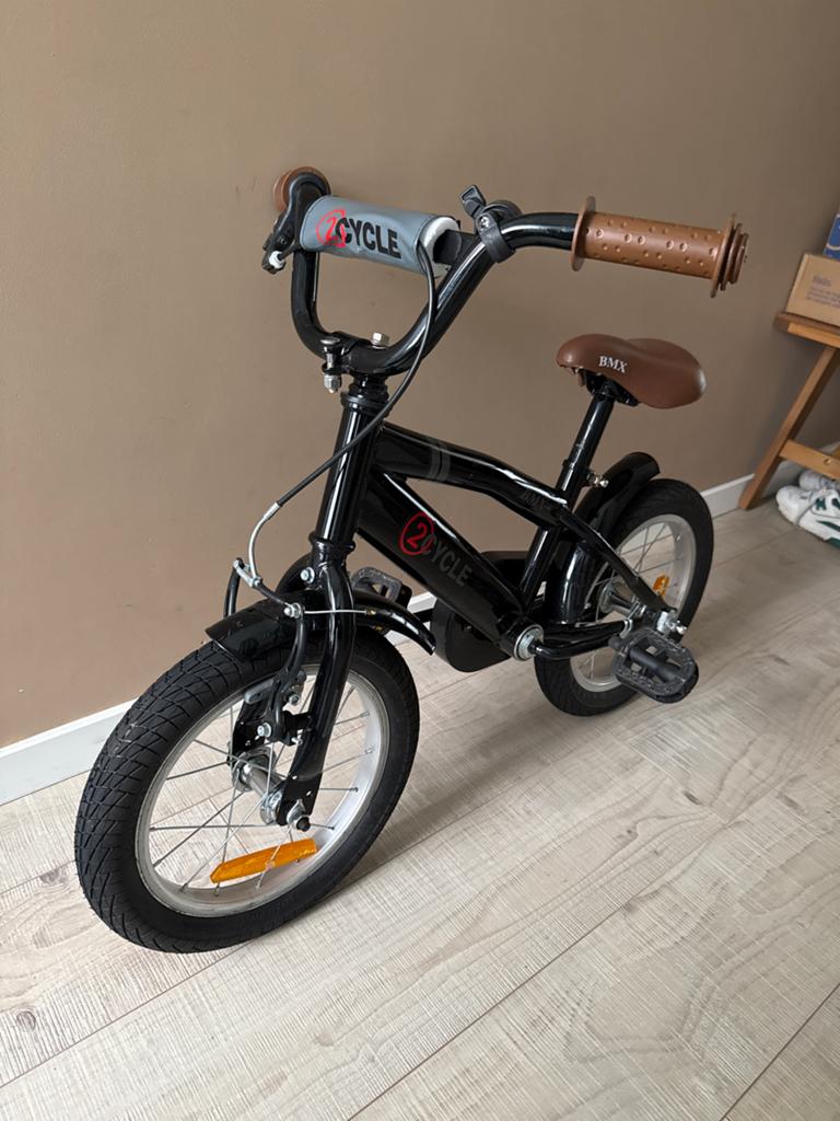 Zwarte 2Cycle BMX kinderfiets 14 inch, Ophalen, Zo goed als nieuw, Velgrem, Minder dan 16 inch
