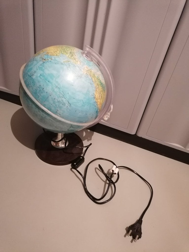 wereldbol met lamp, Ophalen, Vergrootglas, Zo goed als nieuw