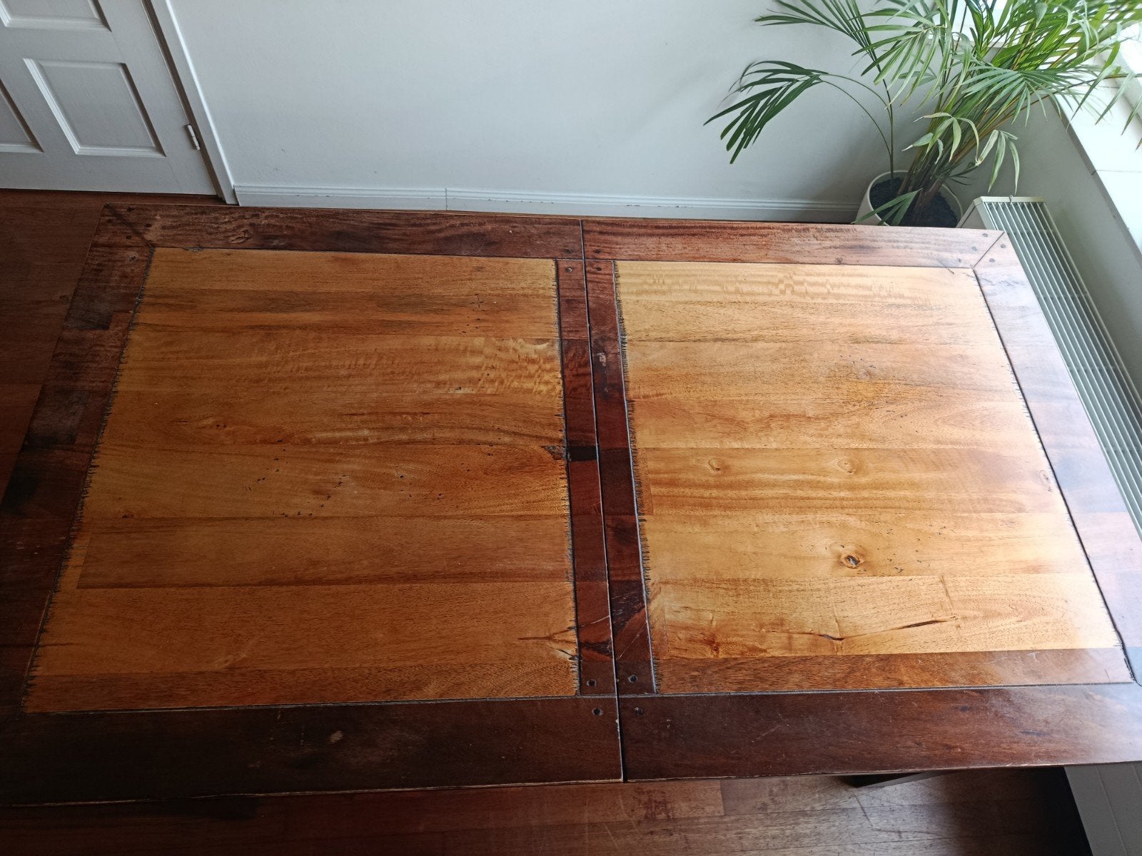 Foto 3 van uitschuifbare eettafel