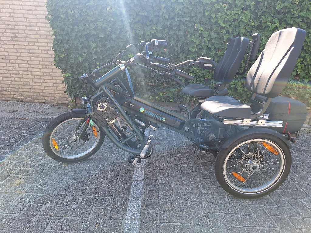 Te koop elektrisch duofiets, Fietsen en Brommers, Fietsen | Driewielfietsen, Ophalen, Zo goed als nieuw, Schijfrem, Vitadrive