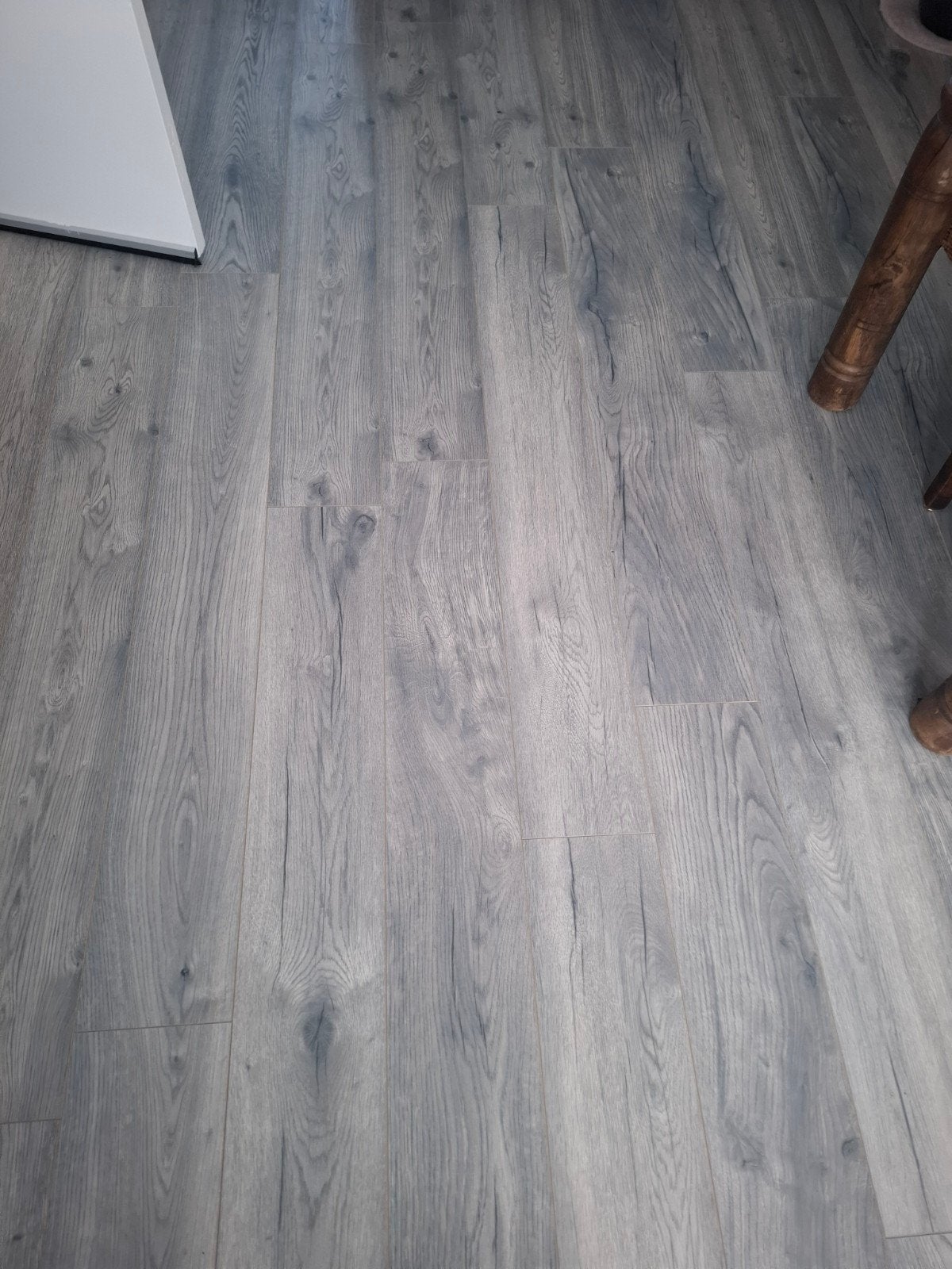 Grijze Laminaatvloer - Zo goed als nieuw, Ophalen, 50 tot 150 cm, Zo goed als nieuw, 10 m² of meer
