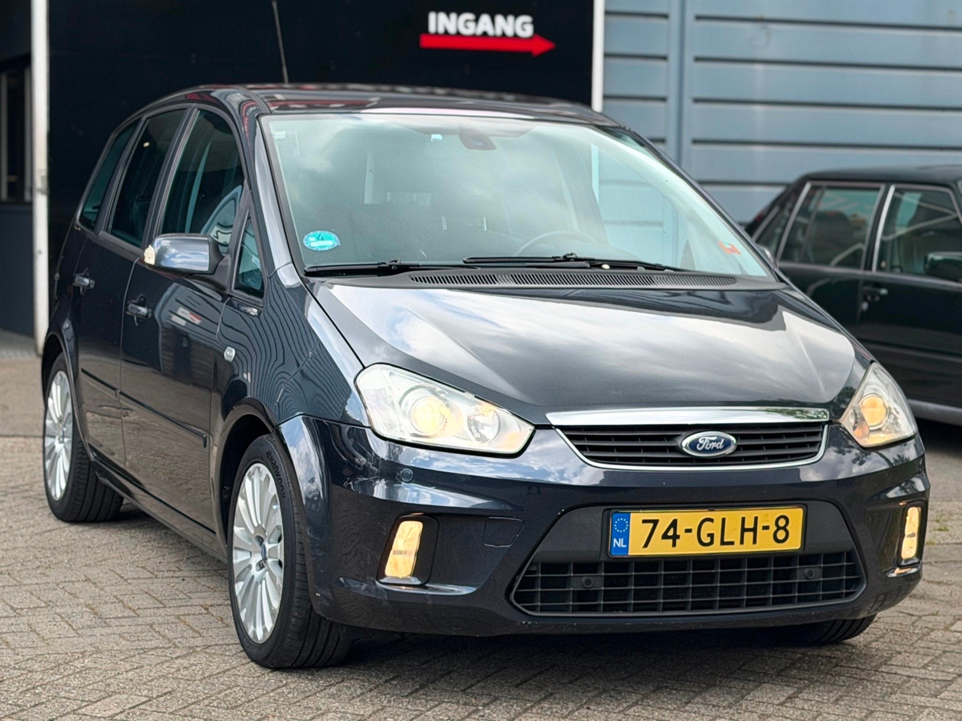 Ford C-Max 2.0-16V Titanium AUTOMAAT PANO/LEDER/CRUISE | NET, Auto's, Ford, Gebruikt, Zwart, Origineel Nederlands, Bedrijf