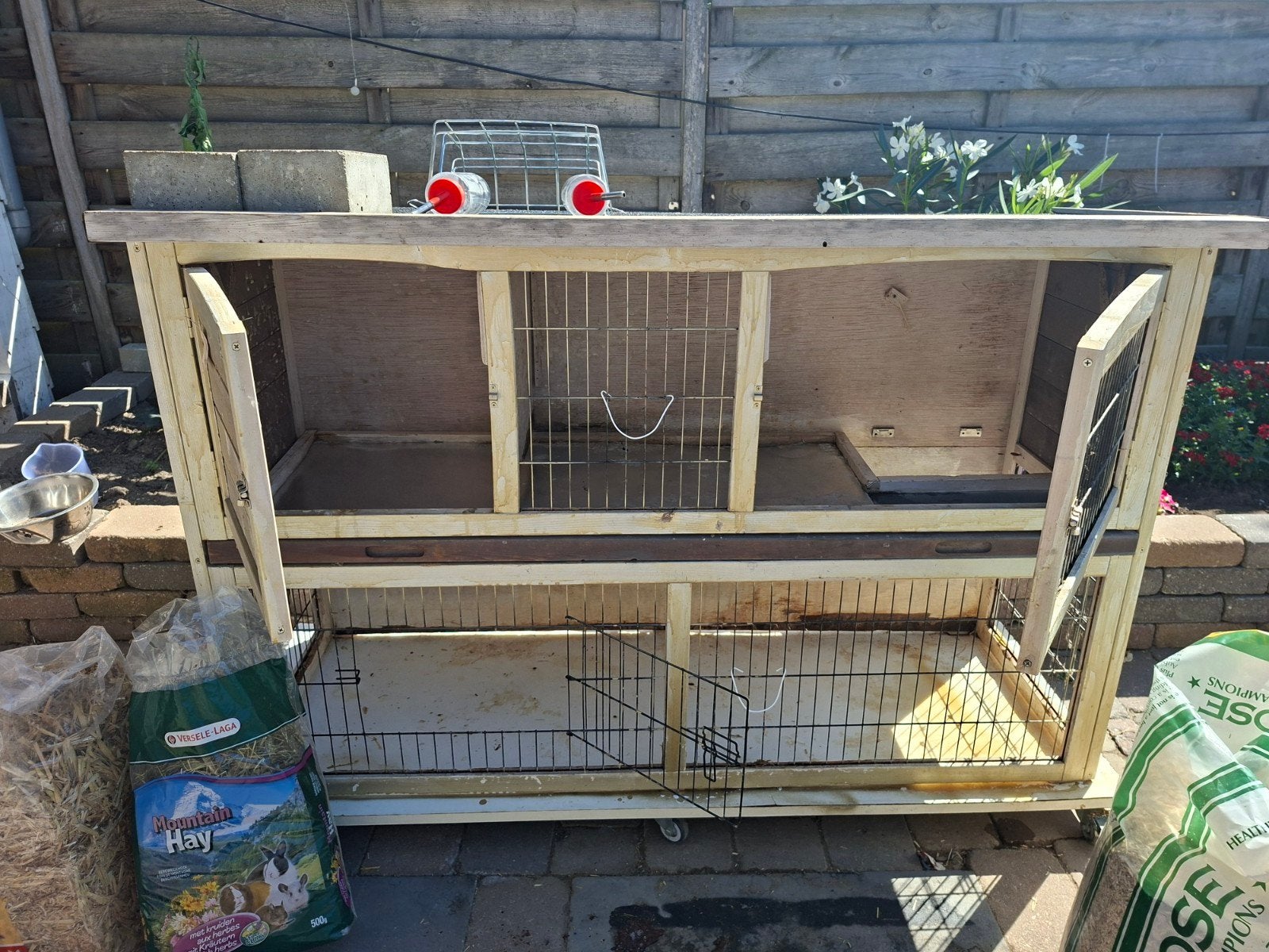 dubbel konijnhok met wieltjes, Dieren en Toebehoren, Knaagdieren en Konijnen | Hokken en Kooien, Ophalen, Cavia, 90 cm of meer