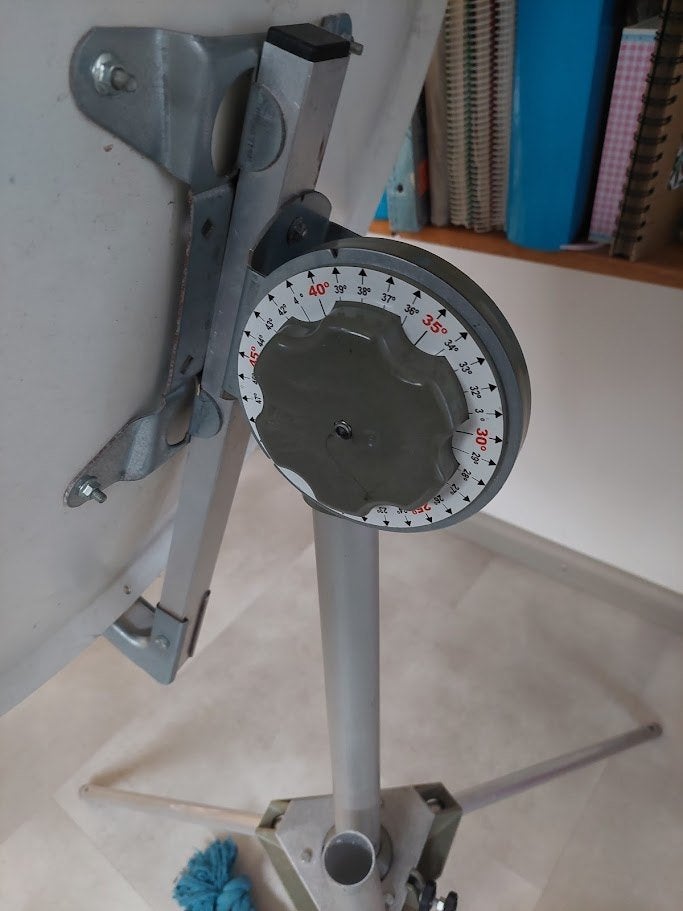 Eiss schotel antenne systeem € 30, Audio, Tv en Foto, Schotelantennes, Ophalen, Gebruikt, (Schotel)antenne, Overige merken
