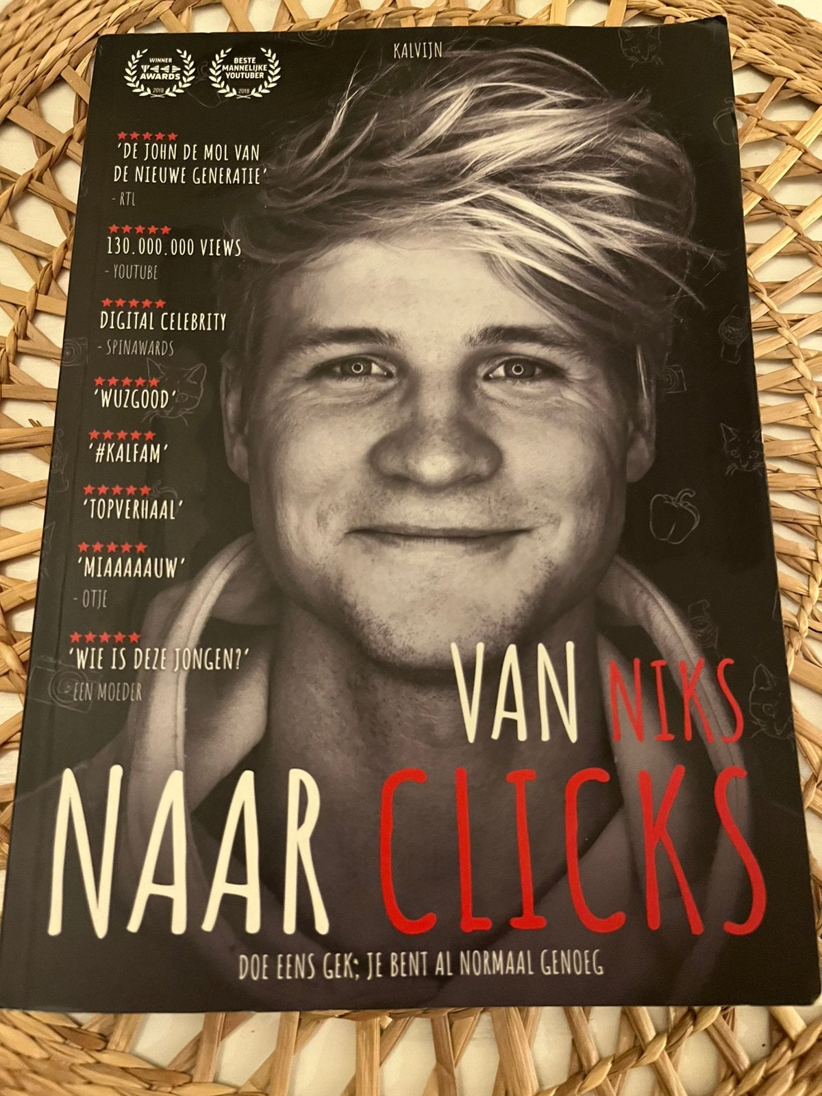 Kalvijn Van niks naar clicks, Ophalen of Verzenden, Zo goed als nieuw, Film, Tv en Media