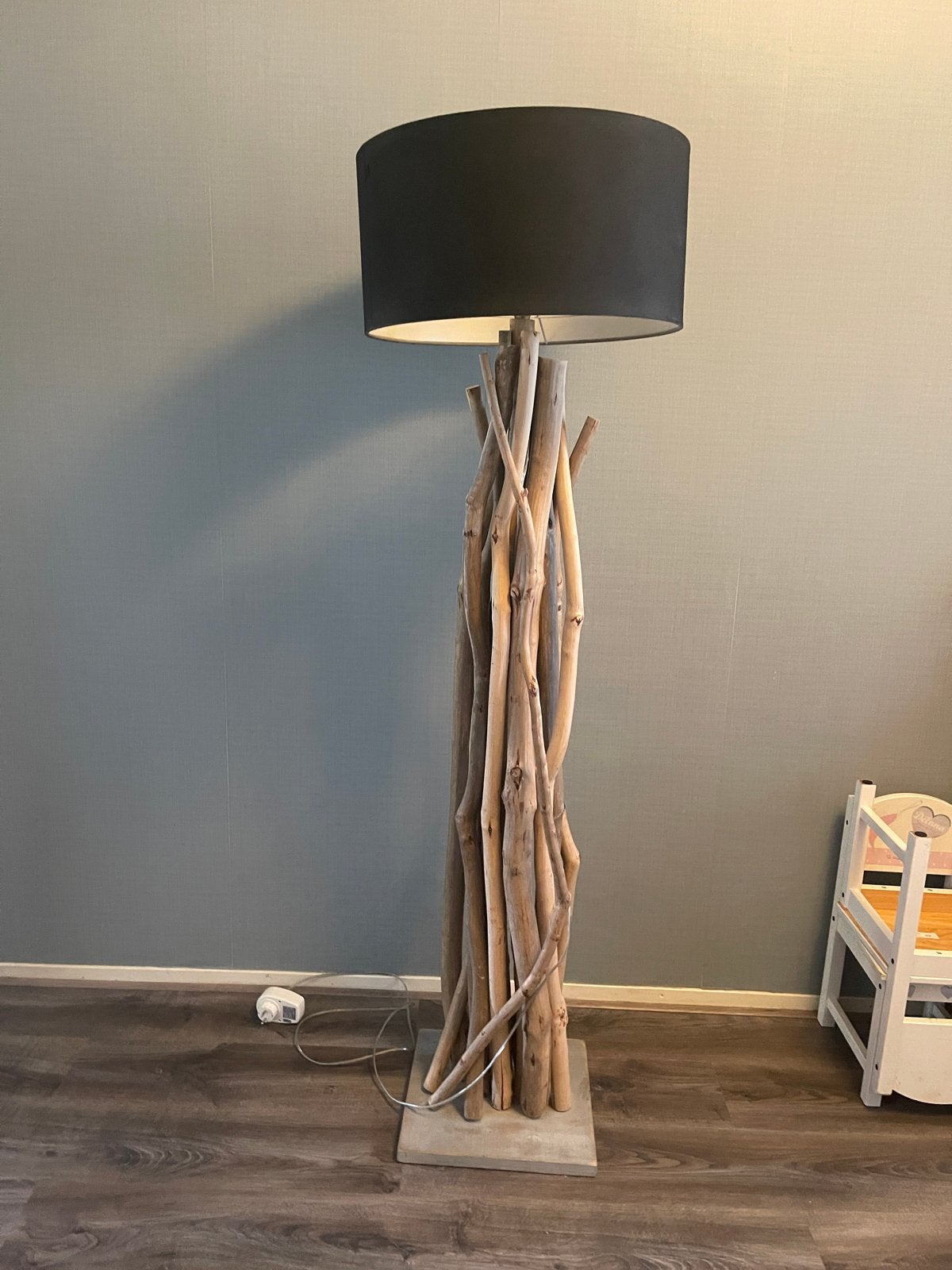 Handgemaakte dimbare vloerlamp van hout, Ophalen, Gebruikt, E27 (groot), 150 tot 200 cm