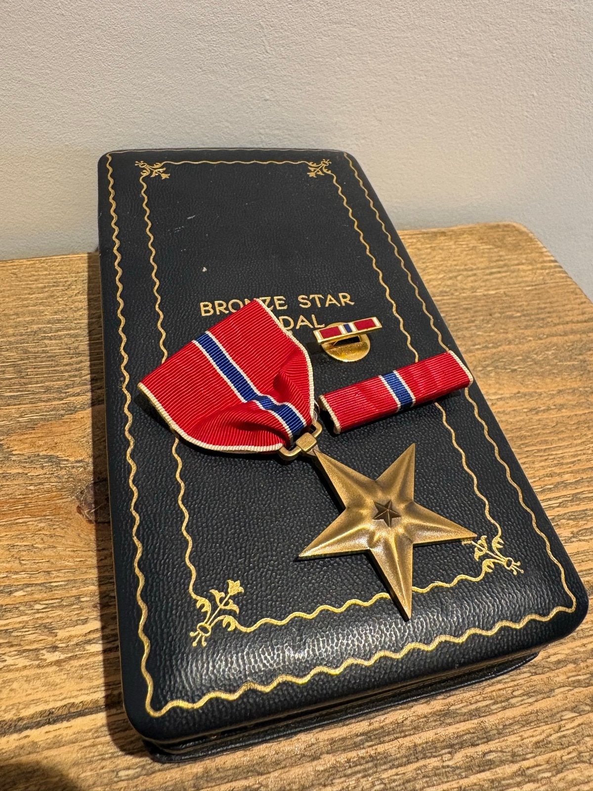 US WOII Bronze Star Medaille in originele doos, Verzamelen, Ophalen of Verzenden, Overige soorten, Amerika, Lintje, Medaille of Wings