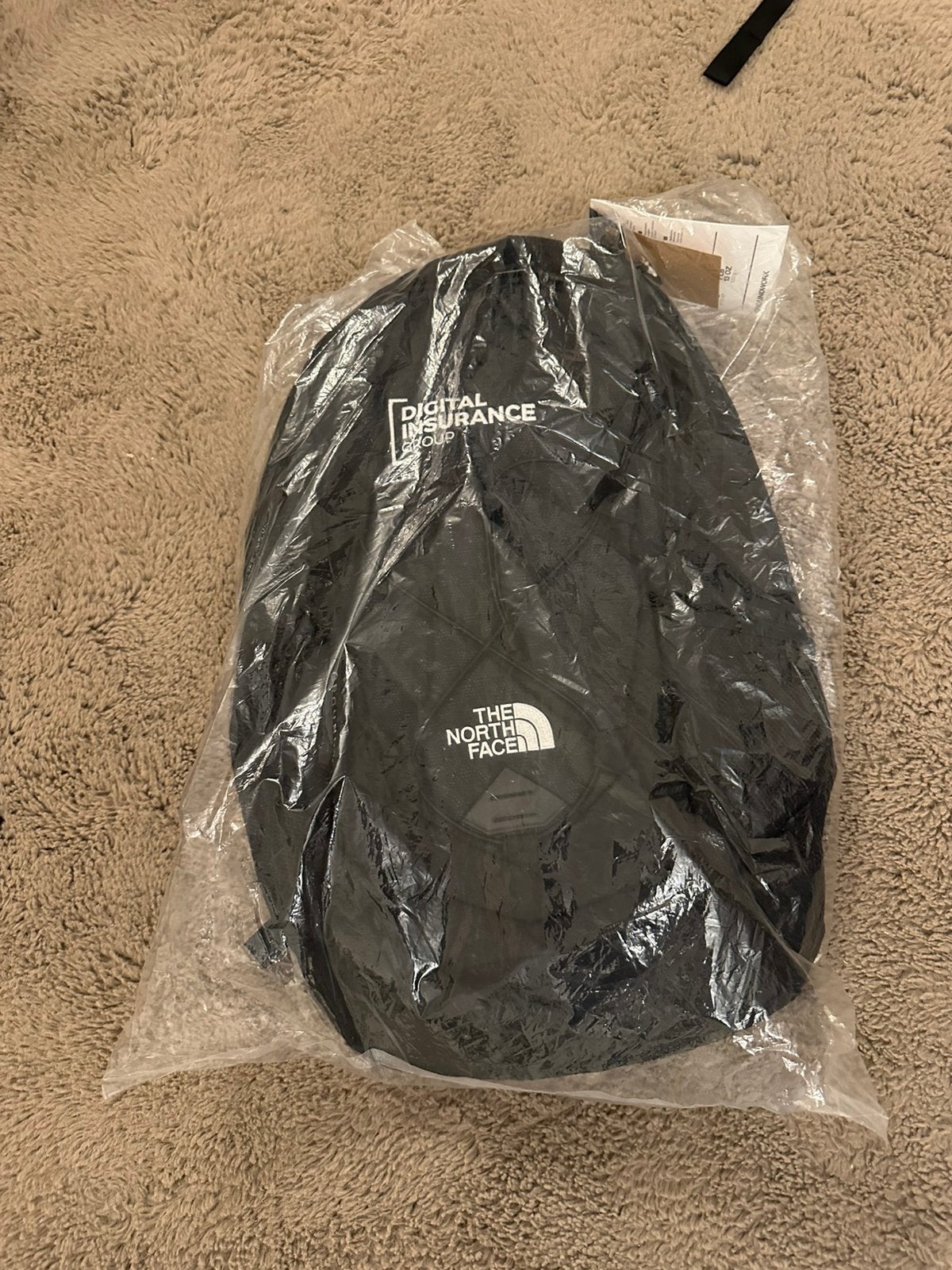 Nieuwe The North Face rugtas zwart met labels, Ophalen of Verzenden, Nieuw, Overige merken
