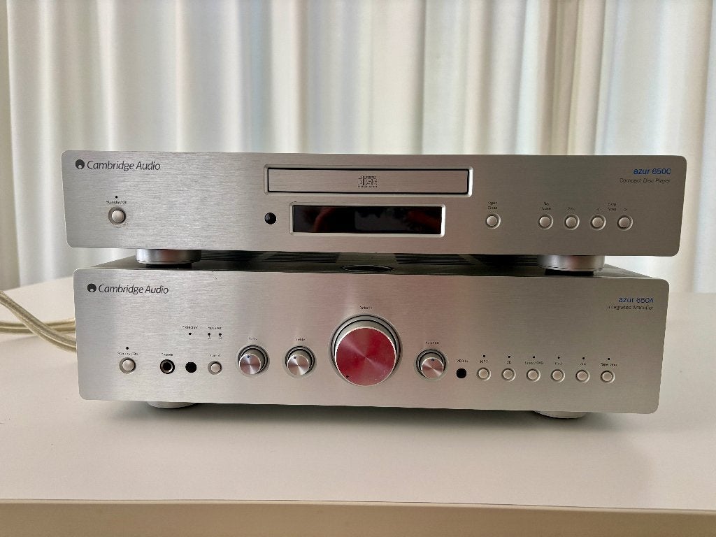 Versterker Cambridge Azur 650A - zilver - audio amplifier, Zo goed als nieuw, 60 tot 120 watt, Stereo, Ophalen