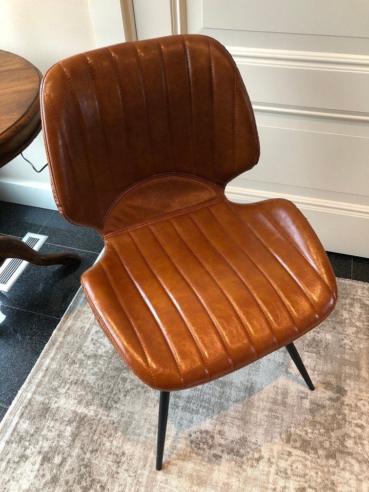 NIEUWE BRUIN LEDEREN STOEL KUIPSTOEL VINTAGE 04, Huis en Inrichting, Ophalen, Kunststof, Nieuw, Vijf, Zes of meer stoelen