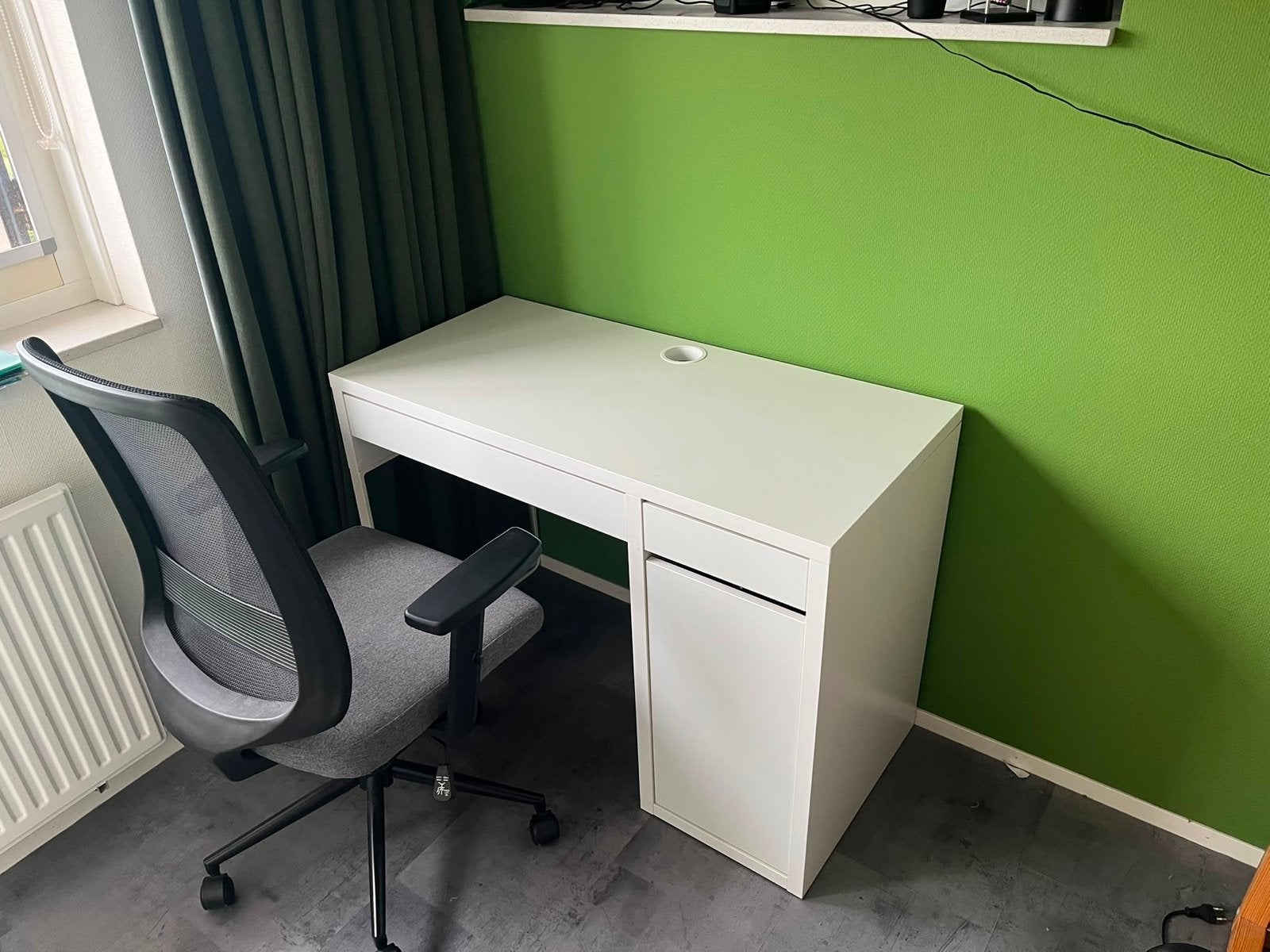 IKEA bureau Micke wit met lade en kastje, Ophalen, Gebruikt, Met lades, Spaanplaat of MDF