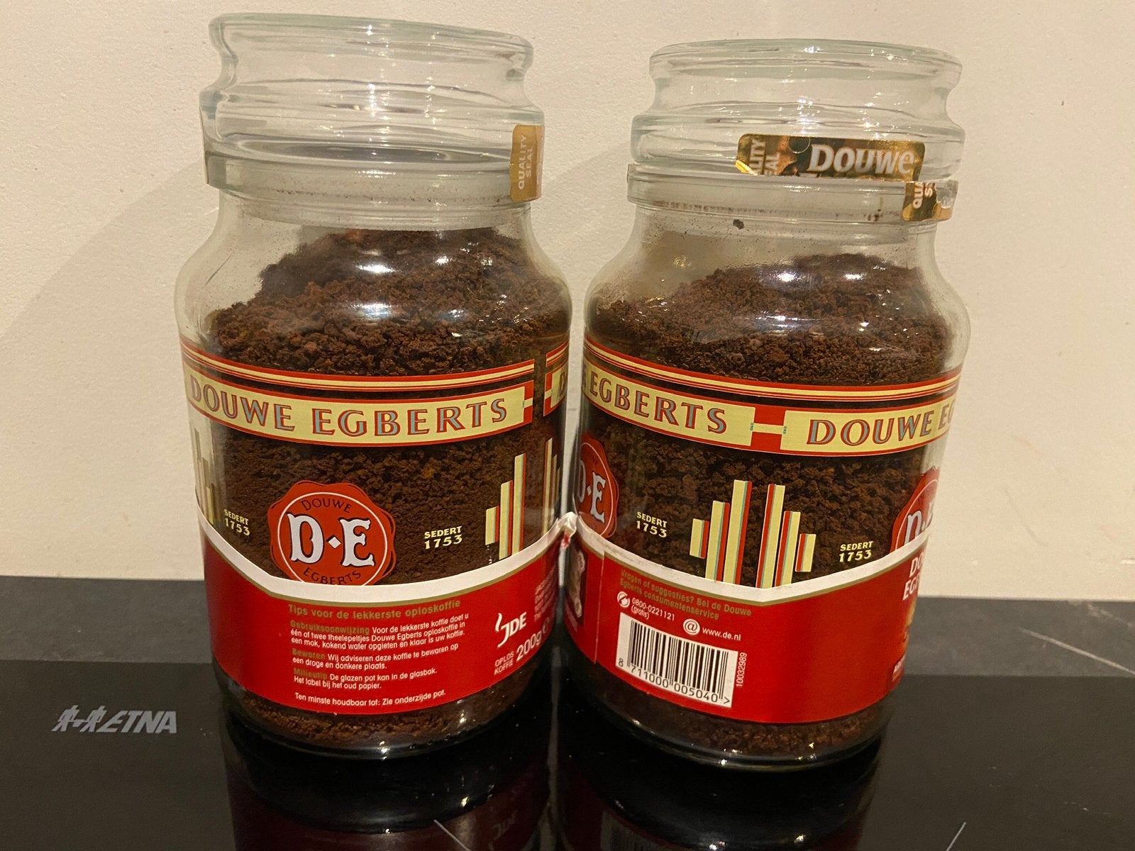 2 potten Douwe Egberts Aroma Rood Oploskoffie (200g), Ophalen of Verzenden