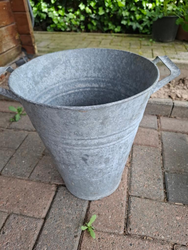 Zinken emmer/vaas, Ophalen, Rond, Metaal, Minder dan 30 cm