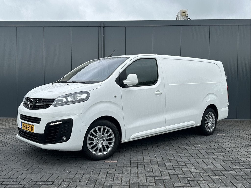 Opel Vivaro 2.0 CDTI 150 PK SPORT / L3H1 / 1e EIG / ALUCA IN, Automatische klimaatregeling, Gebruikt, Euro 6, 4 cilinders