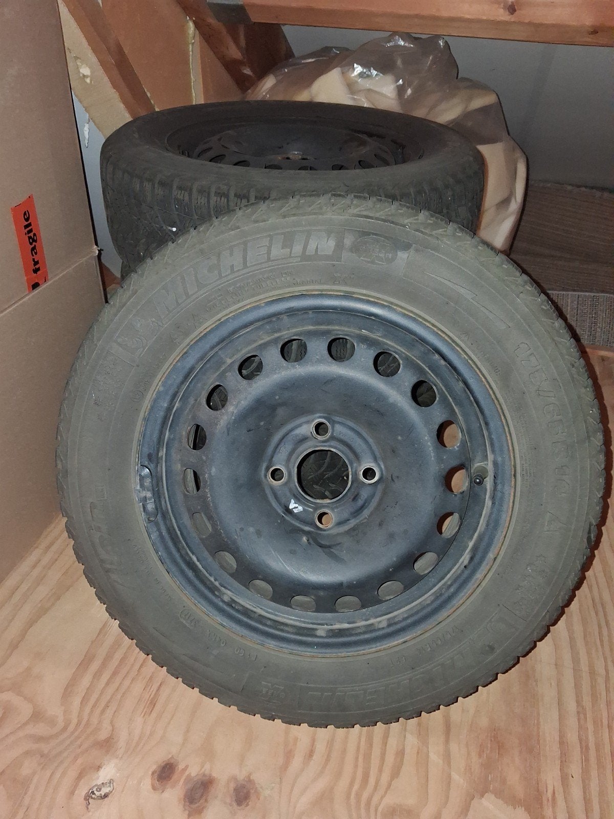 **winterbanden set VW Up!**, Auto-onderdelen, Banden en Velgen, 14 inch, Gebruikt, 175 mm, Banden en Velgen