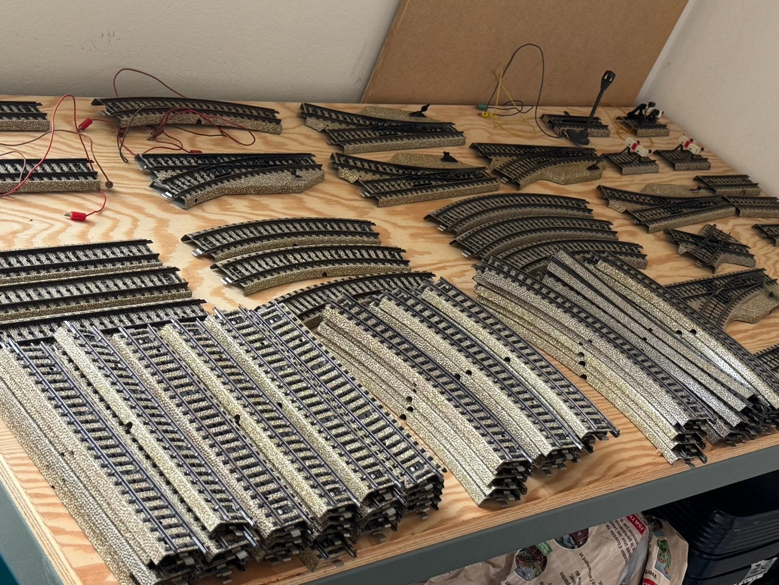 Märklin H0 M-rails partij – 94 stuks, Wisselstroom, Gebruikt, Rails, Ophalen of Verzenden