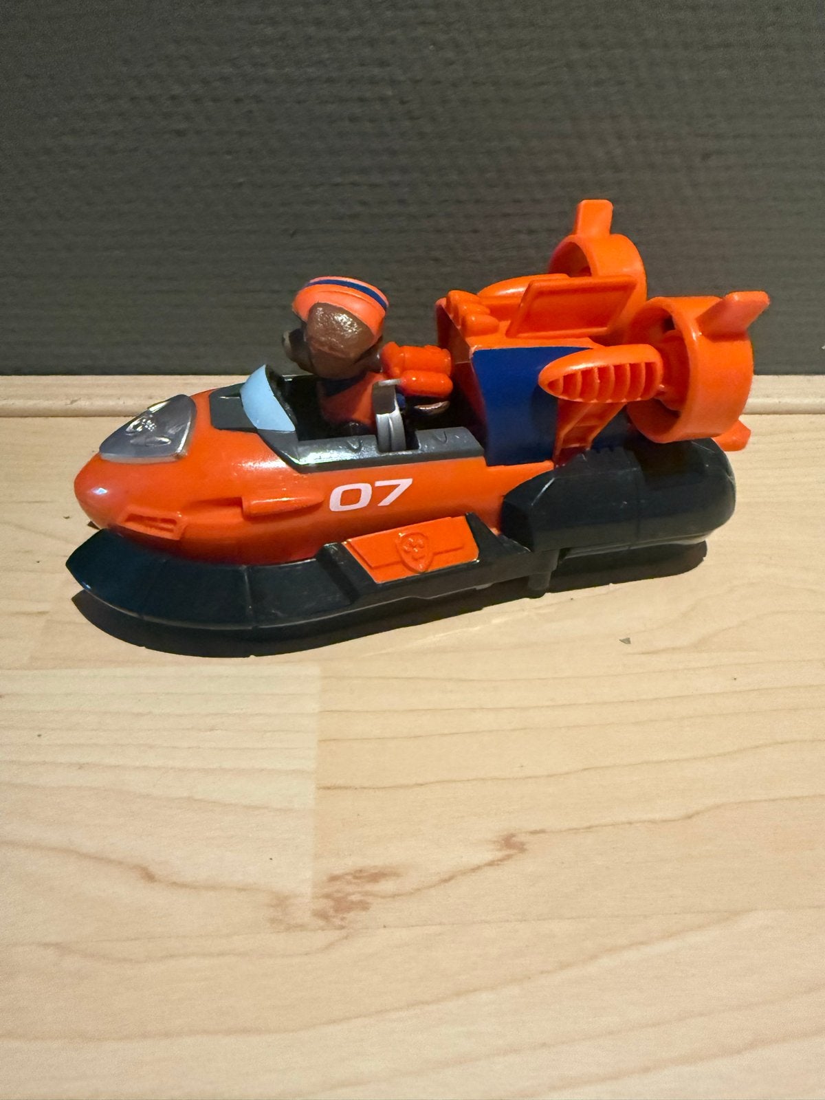 Paw Patrol Zuma Hovercraft met figuur, Ophalen, Gebruikt