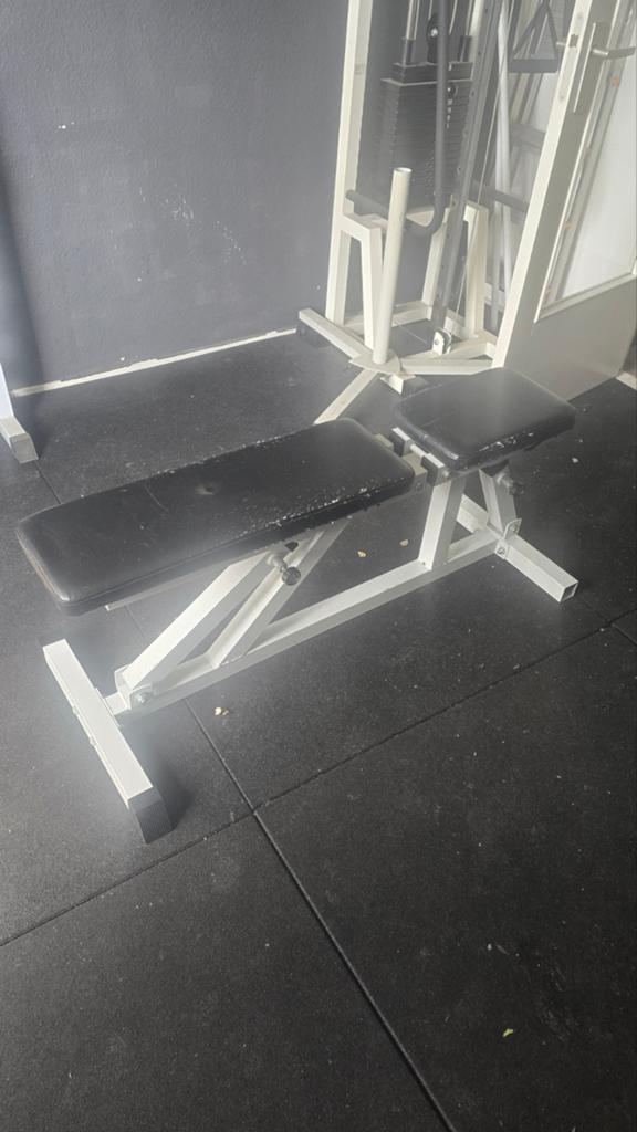 Fitness bench bankje (incline mogelijk), Ophalen of Verzenden, Gebruikt