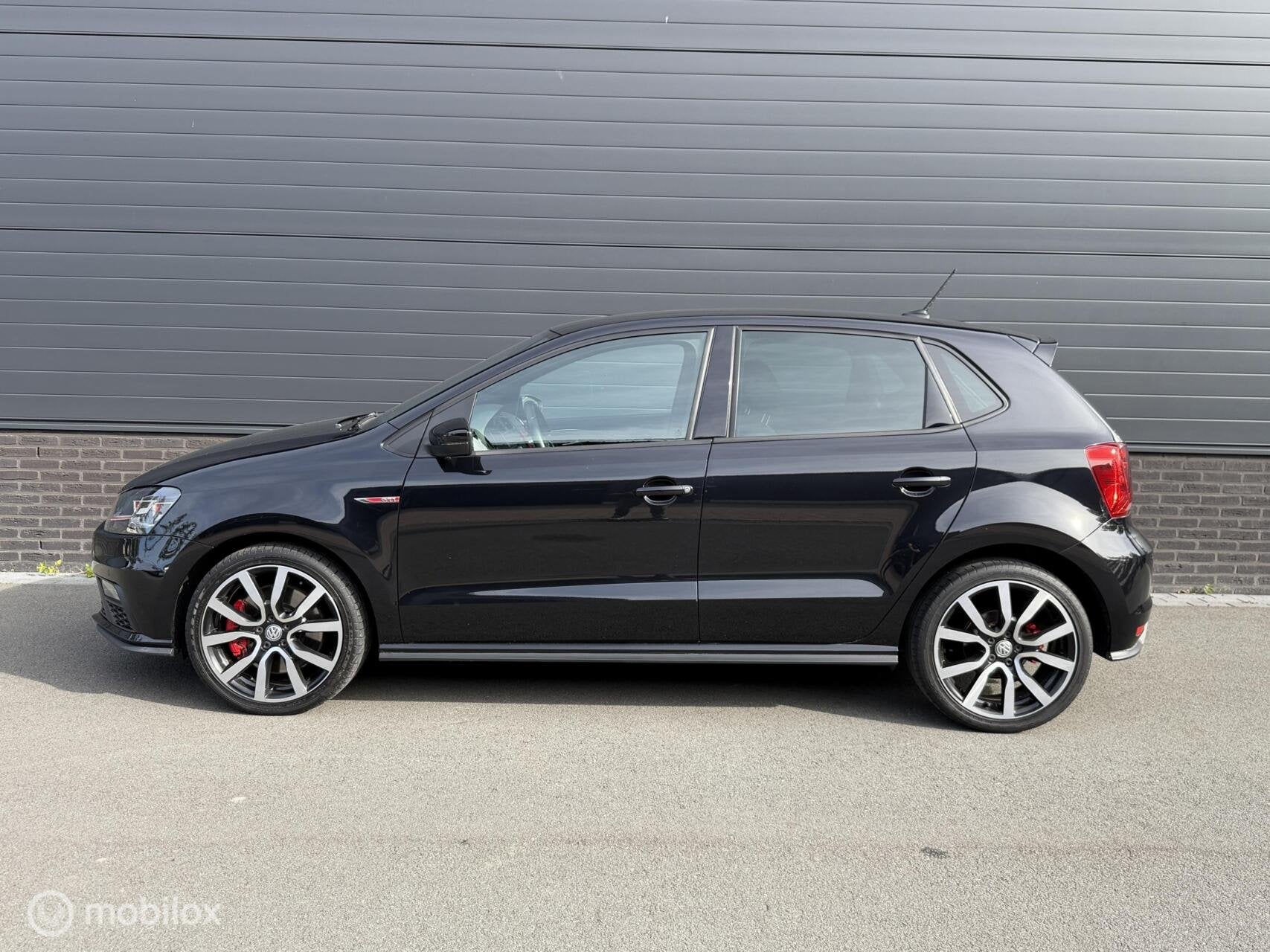 Volkswagen Polo 1.8 TSI GTI DSG VOL! CLIMA*CRUISE*CARPLAY*FU, Gebruikt, Huisgarantie, Met garantie (alle), Bedrijf