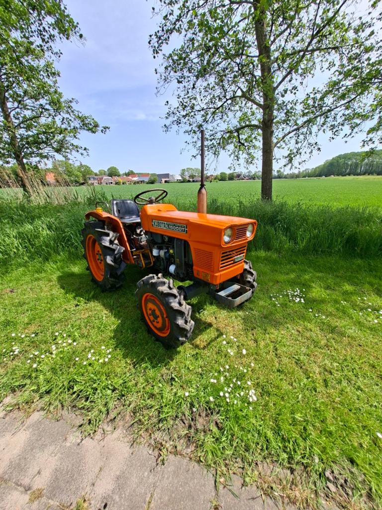 Kubota  l1500dt  4wd  mini tractor, Ophalen, Gebruikt, 50 cm of meer