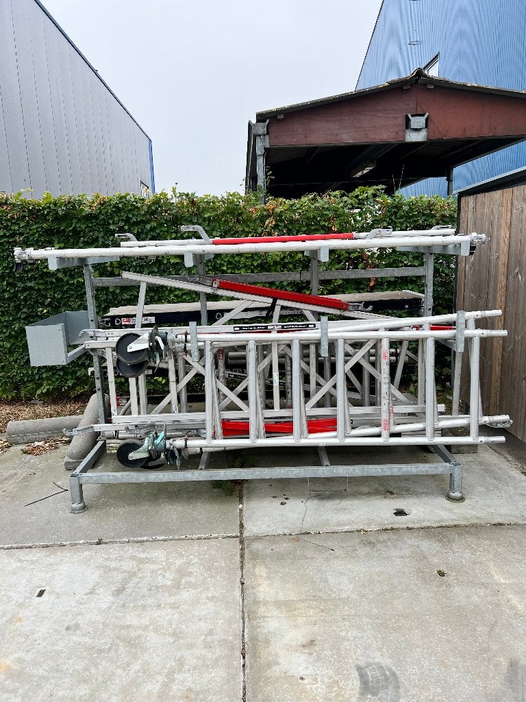 Complete aluminium rolsteiger met transportrek, Ophalen, Zo goed als nieuw, Rolsteiger of Kamersteiger, 2 tot 5 meter