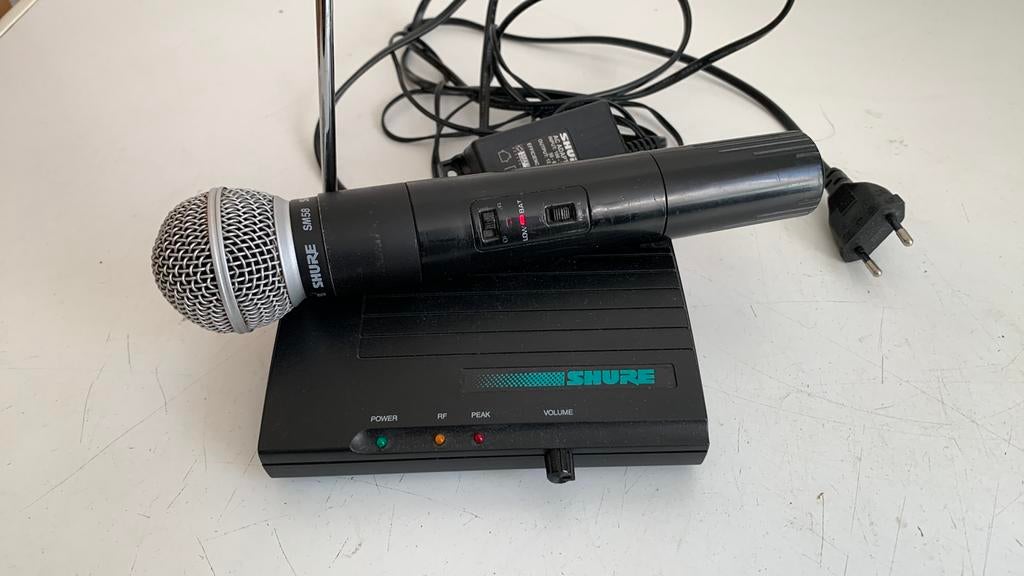 Shure draadloos microfoon, Ophalen, Gebruikt, Zangmicrofoon, Draadloos