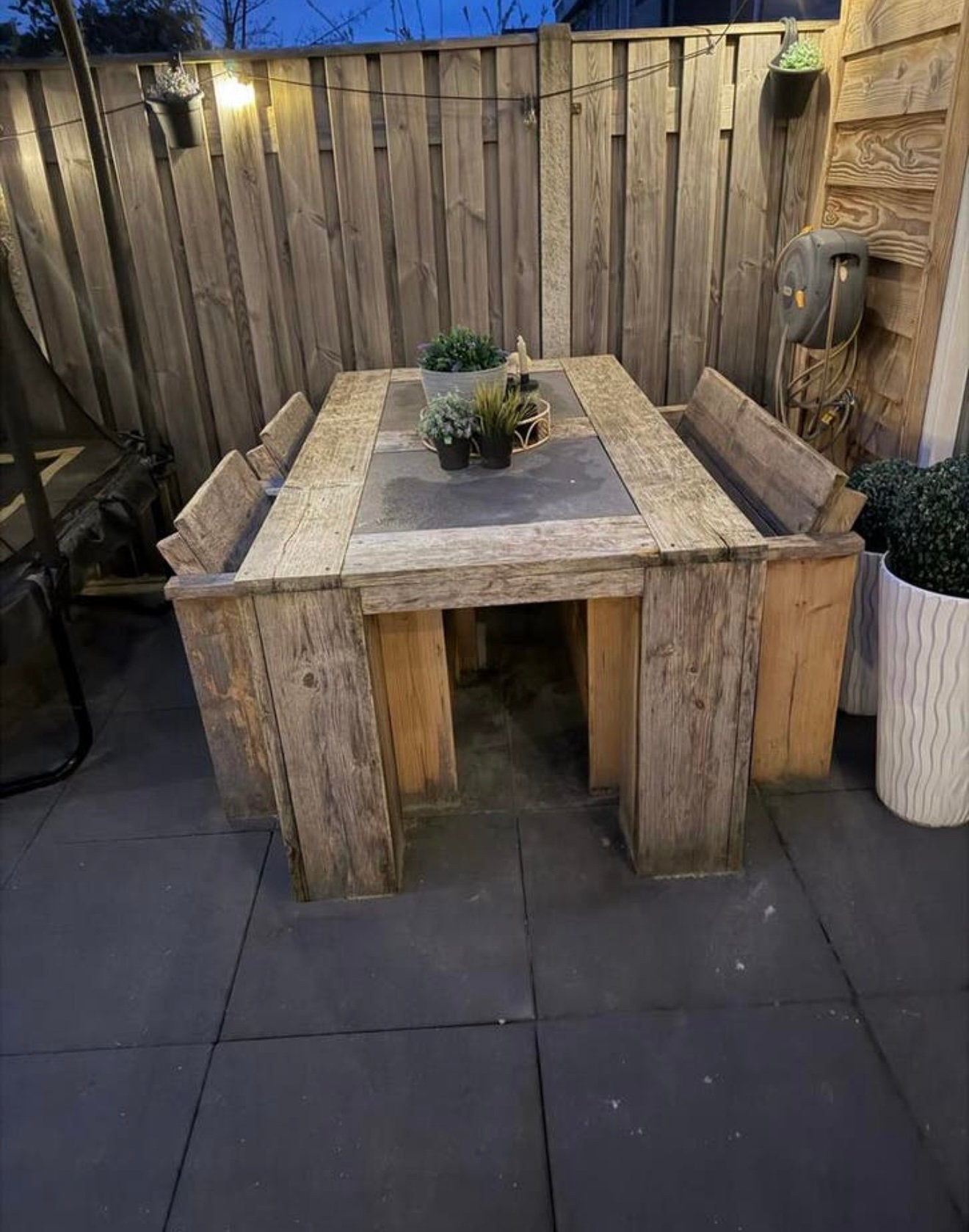 Tuintafel, bank en stoelen, Ophalen, Gebruikt, Rechthoekig, Hout