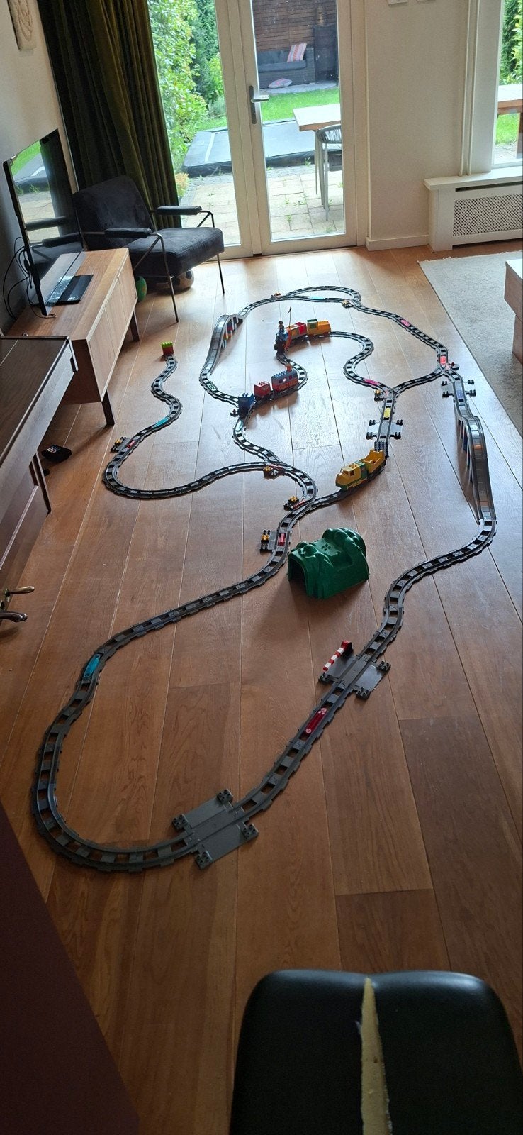 Grote elektrische Duplo Treinset met 3 treinen en veel rails, Gebruikt, Ophalen of Verzenden, Duplo, Complete set
