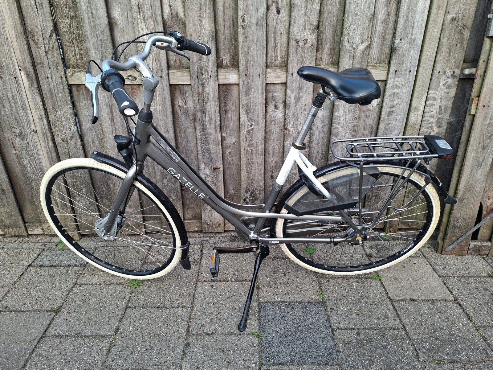 Gazelle Paris Dames fiets. Framemaat 53, Fietsen en Brommers, Fietsen | Dames | Damesfietsen, Ophalen, Versnellingen, Gazelle