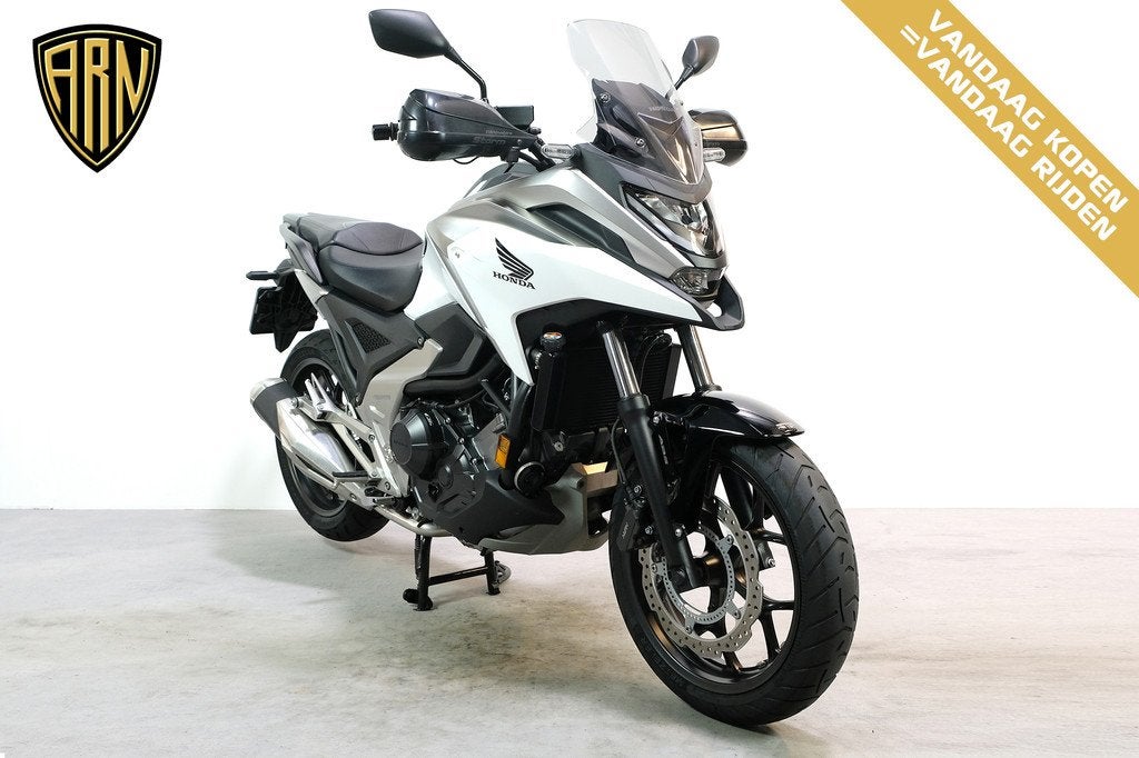 Honda NC 750 X (bj 2021), Motoren, 745 cc, Bedrijf, Meer dan 35 kW, Toermotor