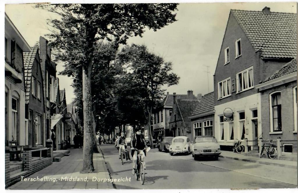 Terschelling - Midsland, Dorpsgezicht, Verzenden, 1960 tot 1980, Gelopen, Waddeneilanden