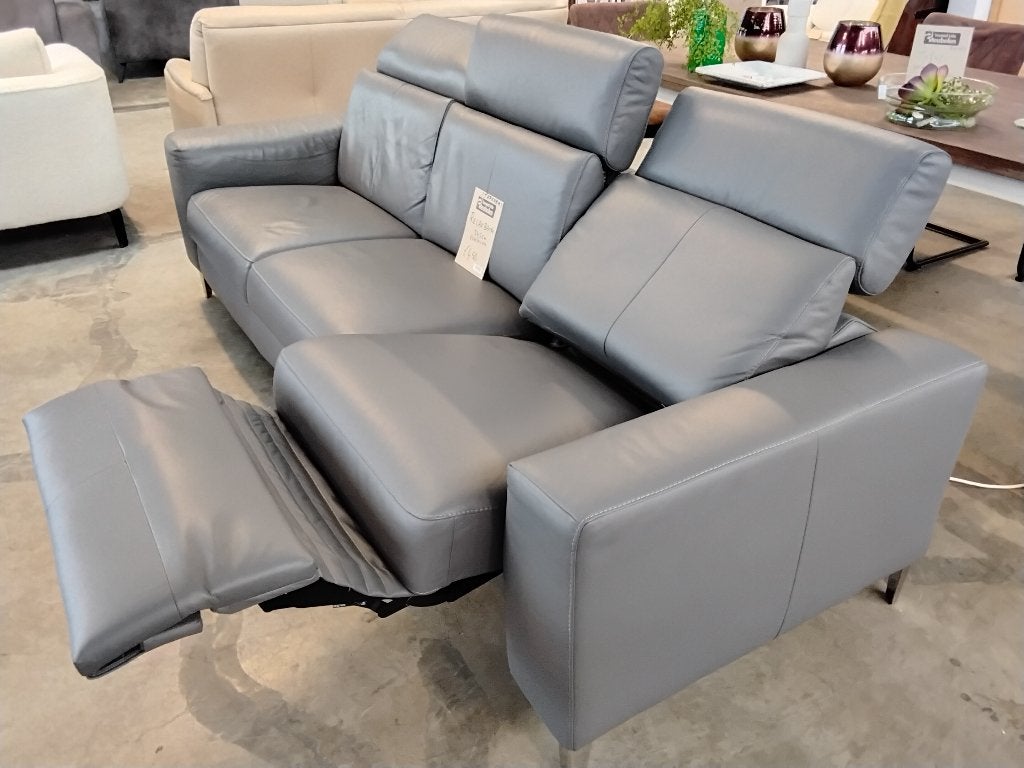 TOPFORM elektr. relaxbank 3-zits + USB. Second Life., Huis en Inrichting, Banken | Bankstellen, Ophalen, Driepersoons, Zo goed als nieuw