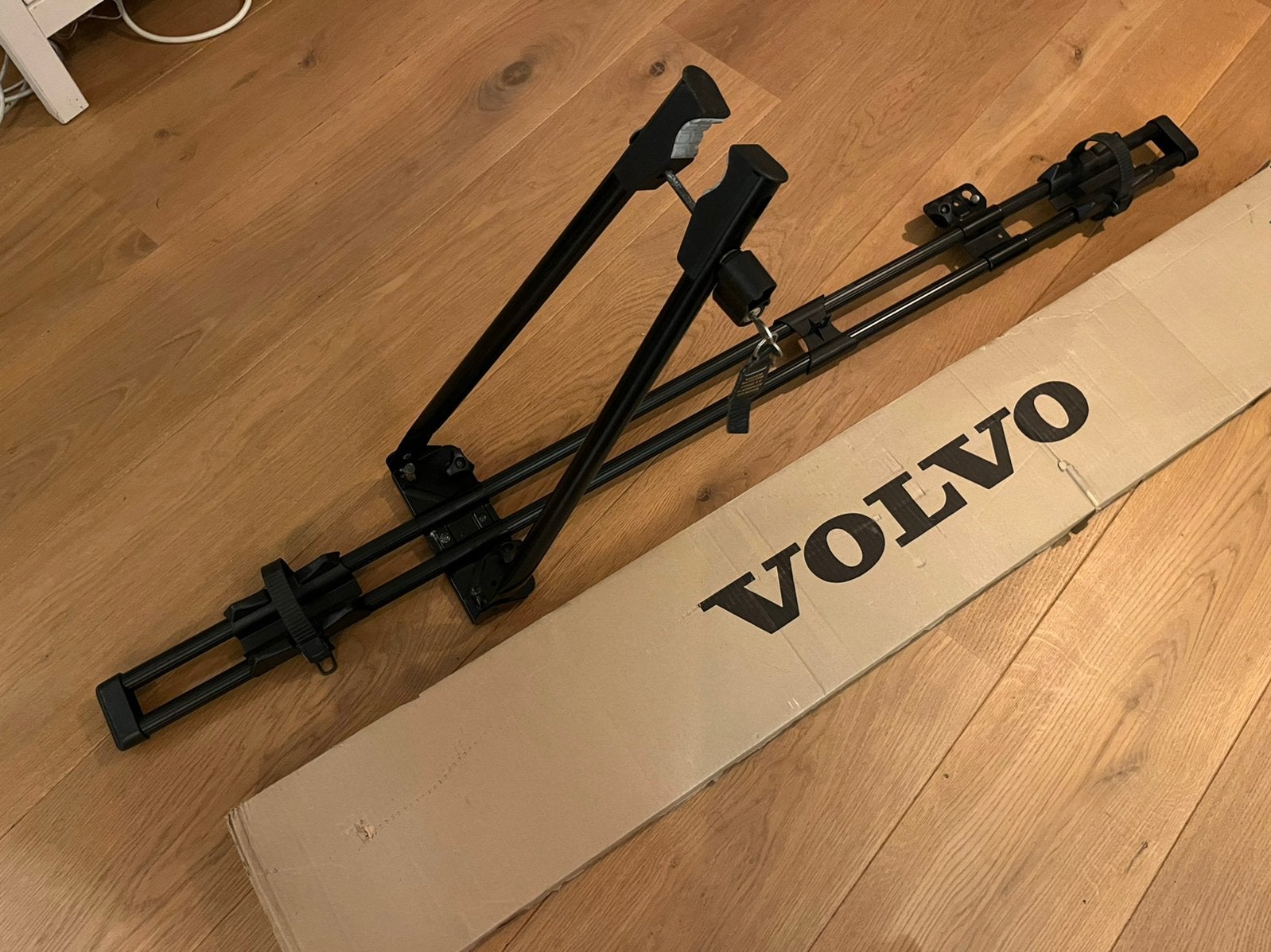 Originele Volvo fietsdakdrager (2 sets), Ophalen, Zo goed als nieuw