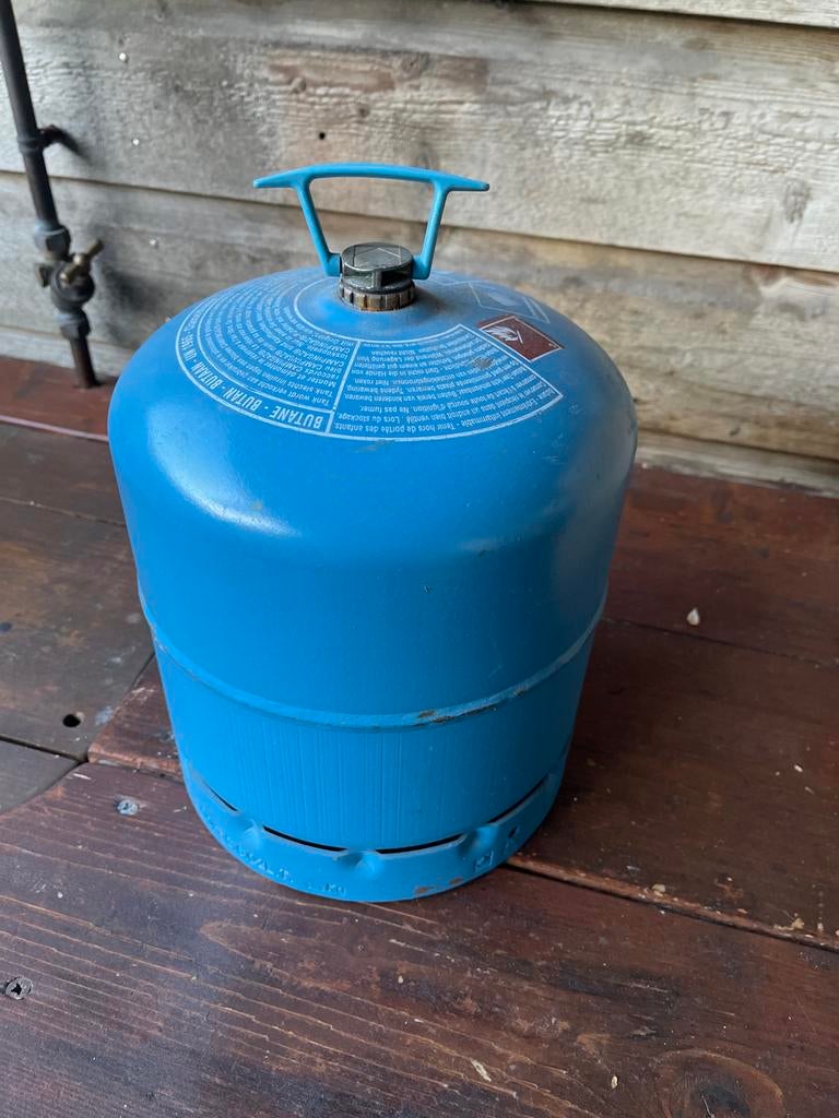 Campingaz gasfles (butaan) - deels gevuld, Caravans en Kamperen, Ophalen of Verzenden, Gebruikt