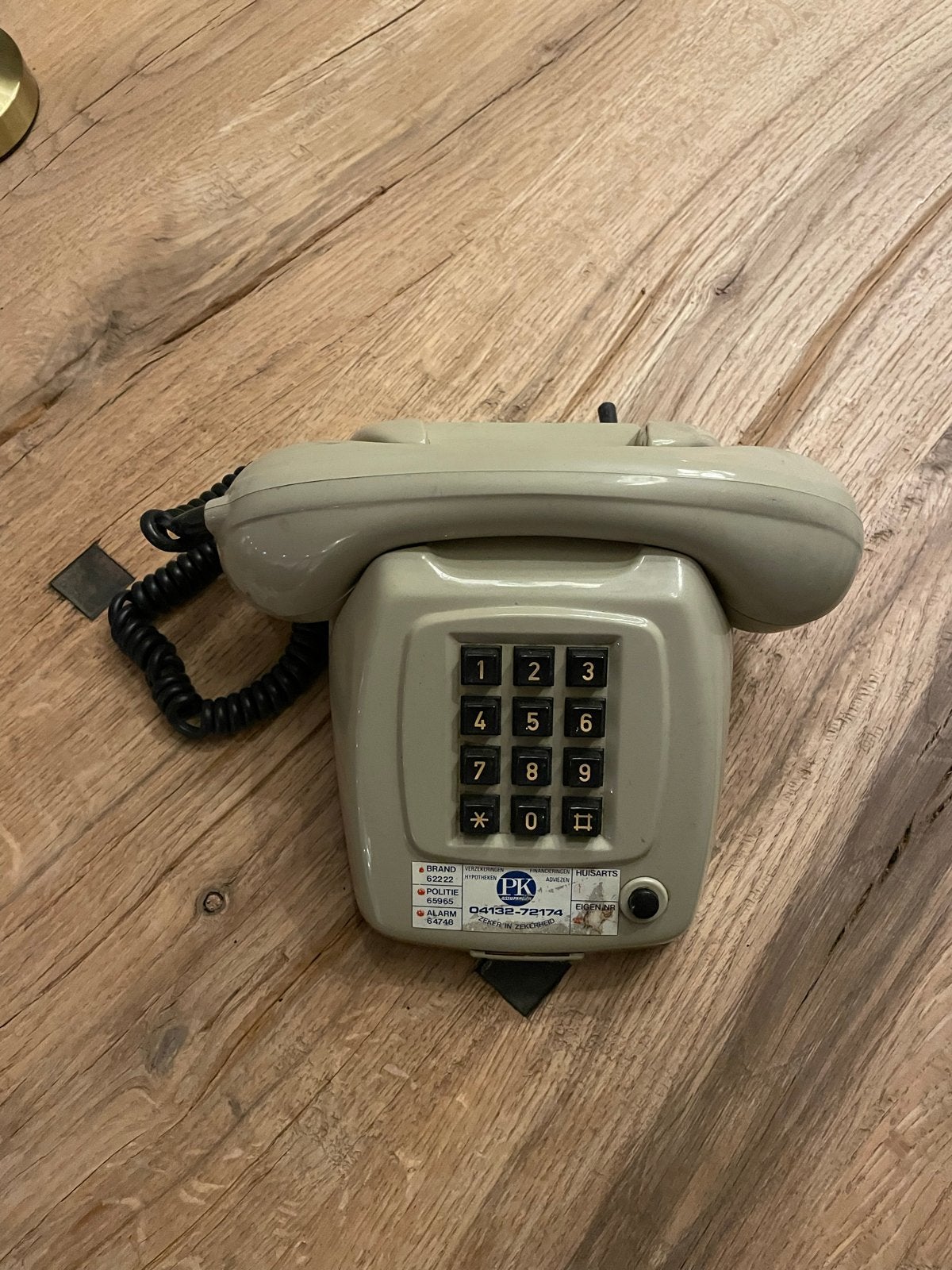 Vintage druktoetstelefoon - Jaren '80 design, Telecommunicatie, Vaste telefoons | Niet Draadloos, Ophalen of Verzenden, Gebruikt