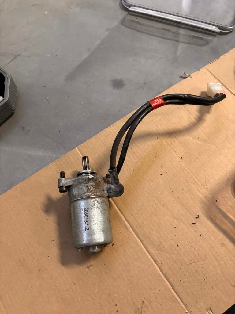 Originewl yamaha neos startmotor 50cc, Ophalen, Zo goed als nieuw, Overige typen