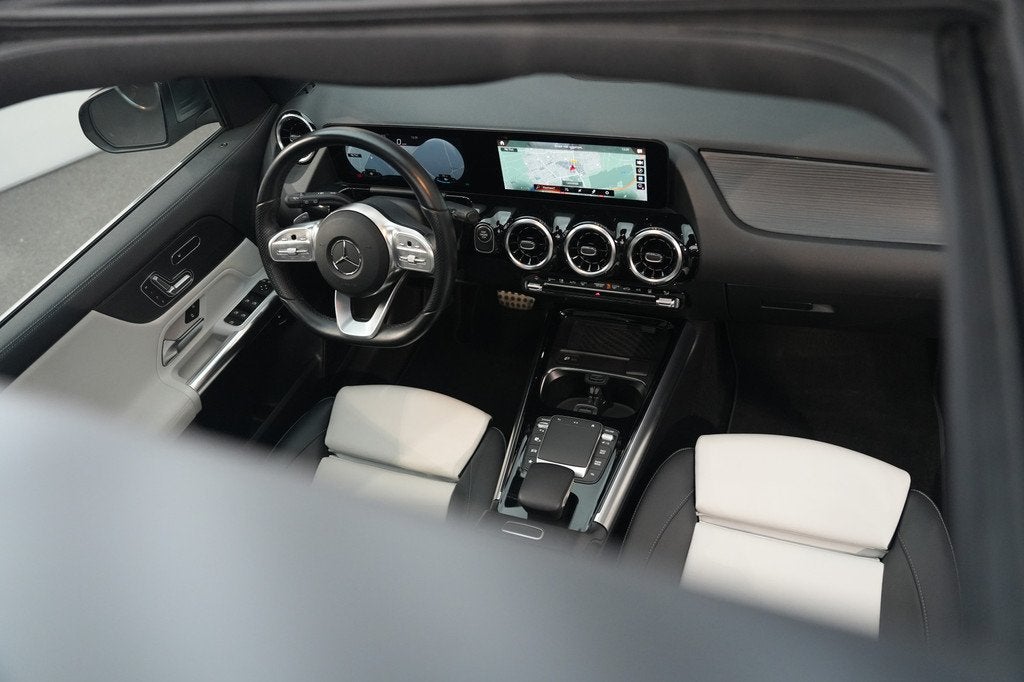 Mercedes-Benz GLA 250 e AMG ✅ TREKHAAK ✅ PANO ✅ MEMORY, Auto's, Mercedes-Benz, 12 maanden, Bedrijf, Hybride Elektrisch/Benzine